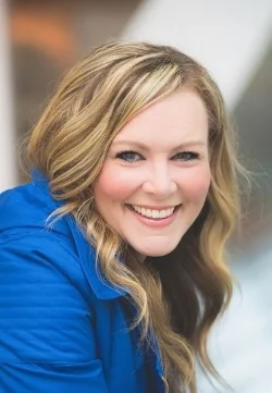 Rebecca's Headshot.jpg