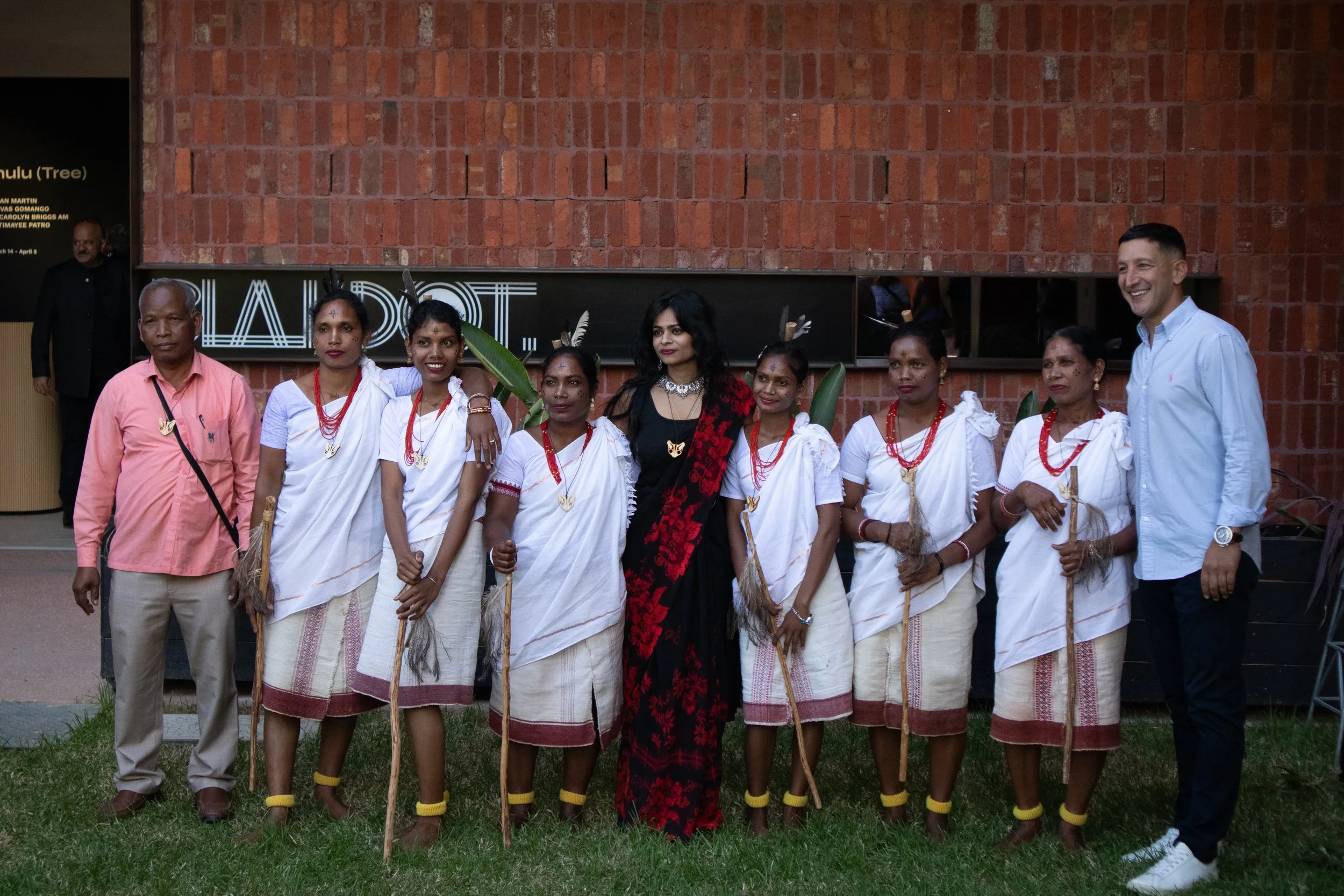 Blak_Dot_Gallery_Opening_Large_@lurkercody (33 of 36).jpg