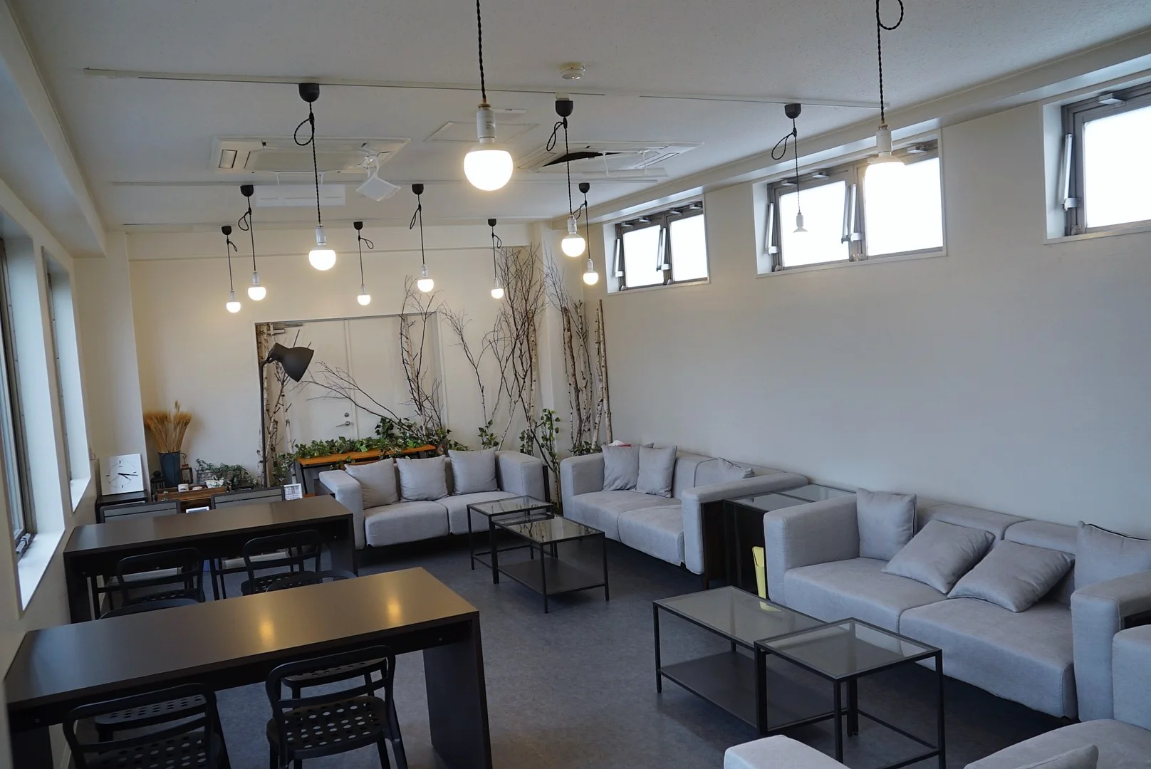 Lounge_nishiogi place.jpg