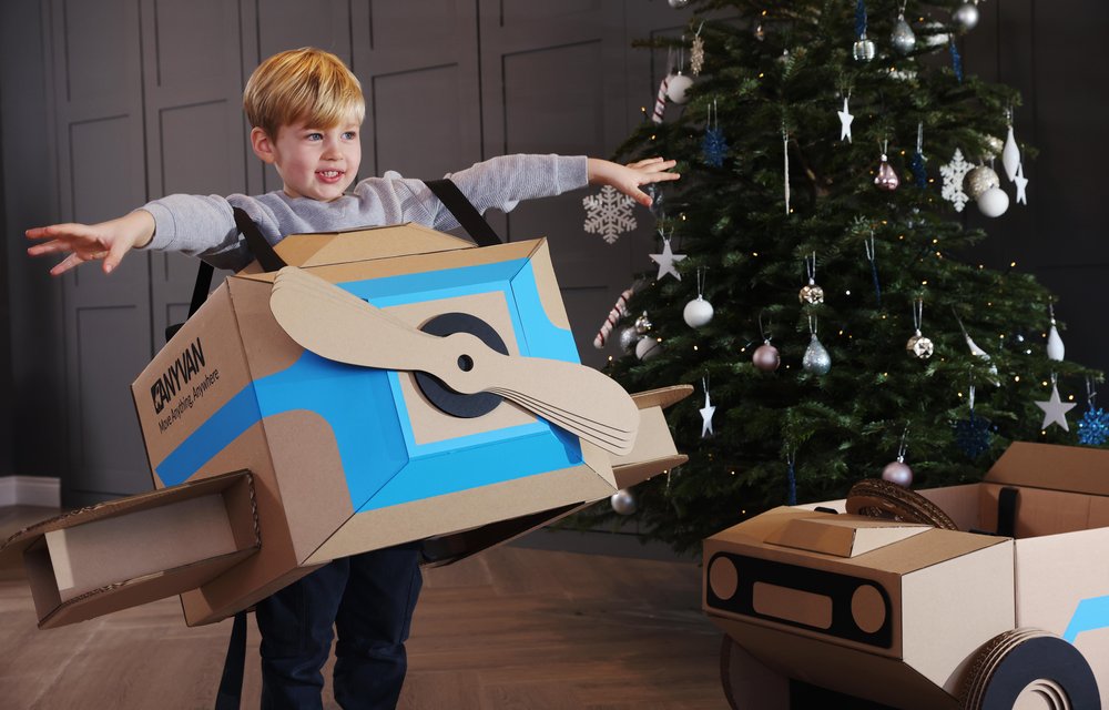 AnyVan creates Box Toys to help parents keep kids entertained over the festive period.JPG