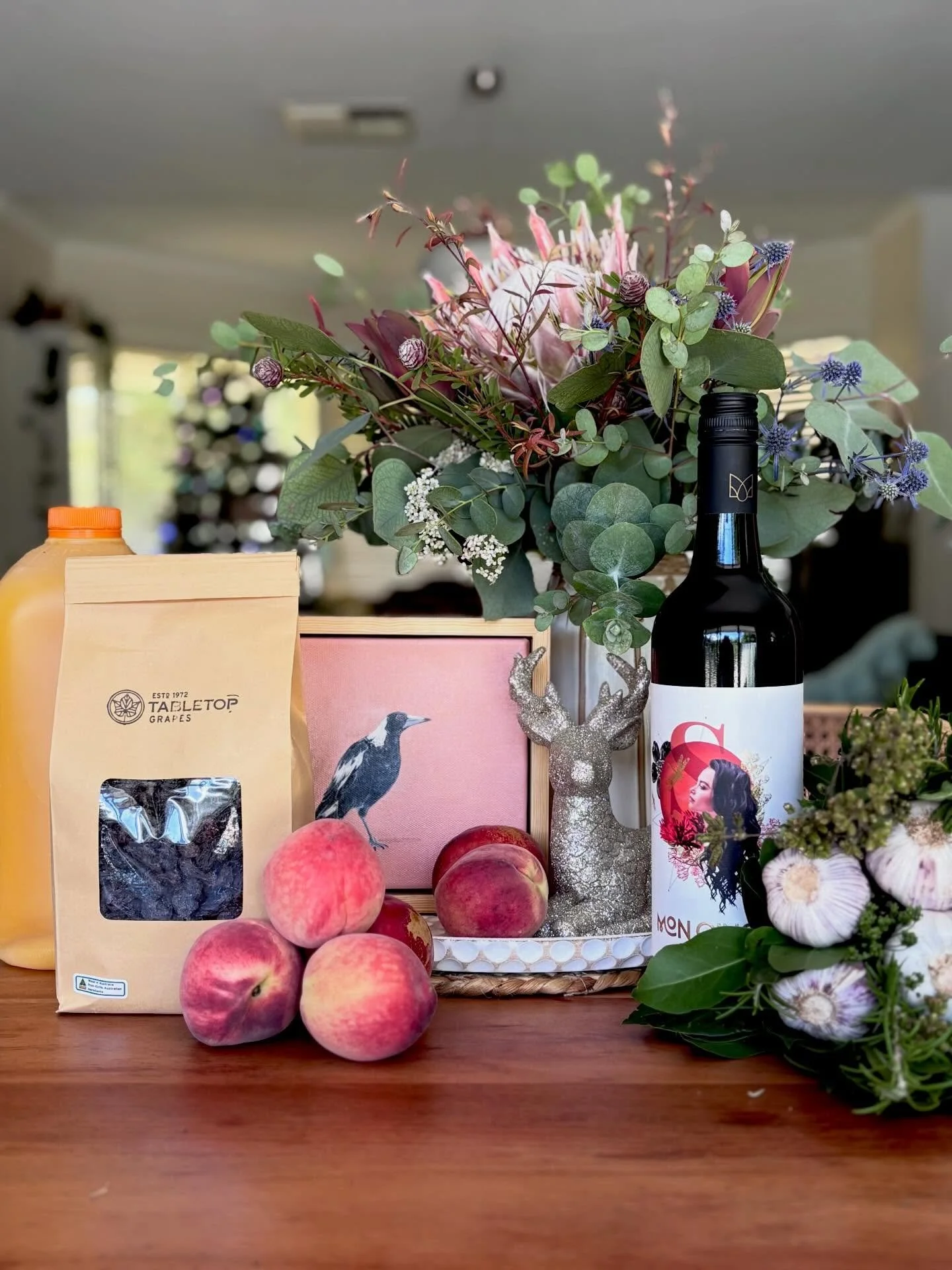 And just like that, the @sunraysiafarmersmarket is over for 2025.

Thank you, thank you, thank you ✨

To everyone who visited my stall, every conversation, kind word and artwork taken home truly means the world to me. I&rsquo;m so grateful. Your supp