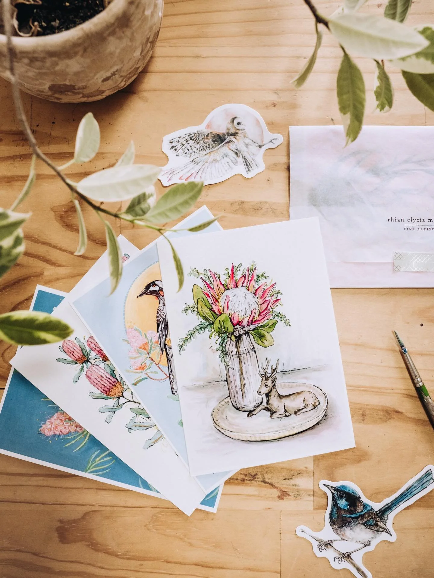 Something special is waiting for you in the mail each month&hellip; 💌

I run a Monthly Print Club where subscribers receive a beautiful 5x7 inch print of one of my original artworks along with a personal letter from me, and a little birthday bonus d