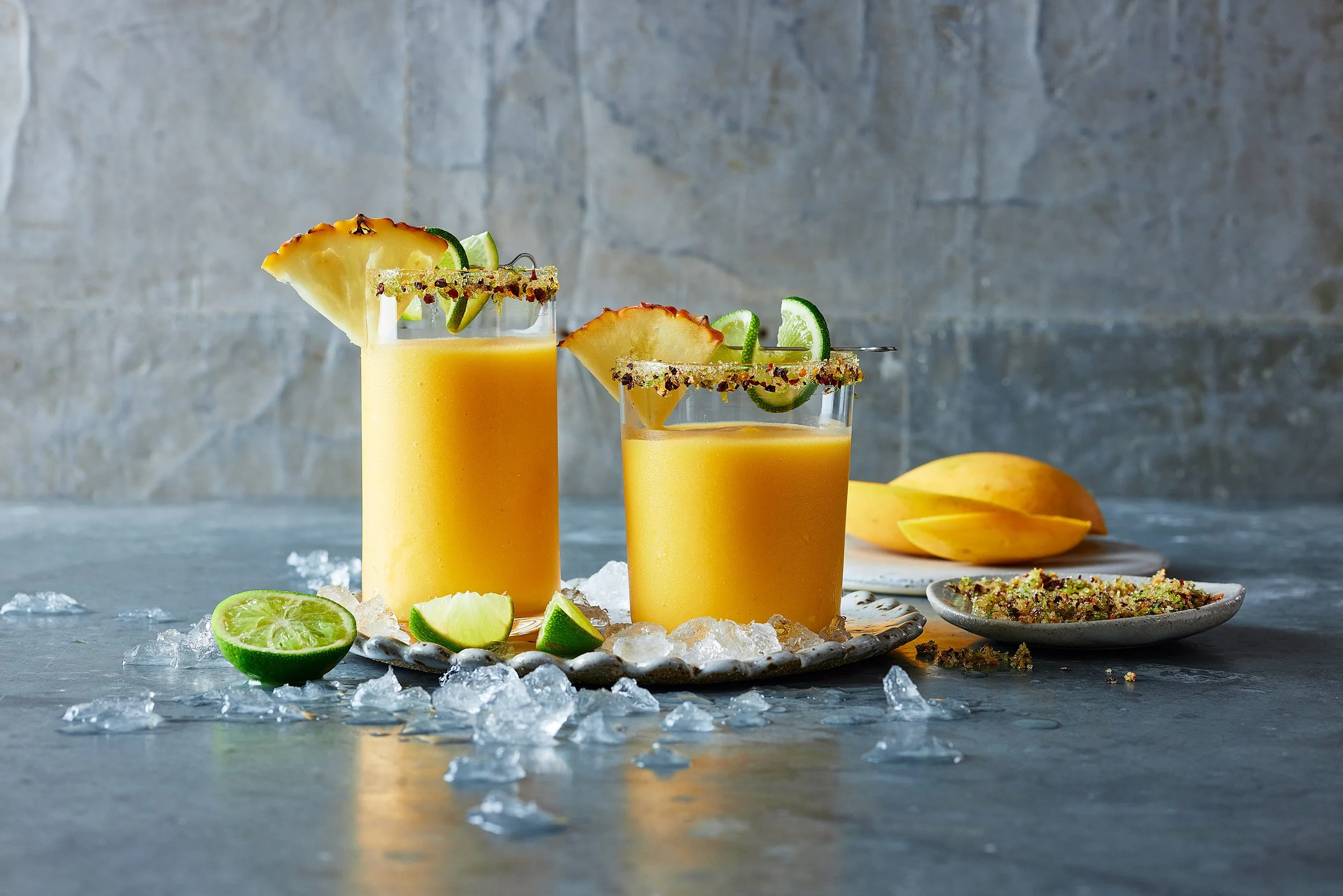 FRE2311-MetroNovDec-MangoCocktail-Hero-A-0164.jpg