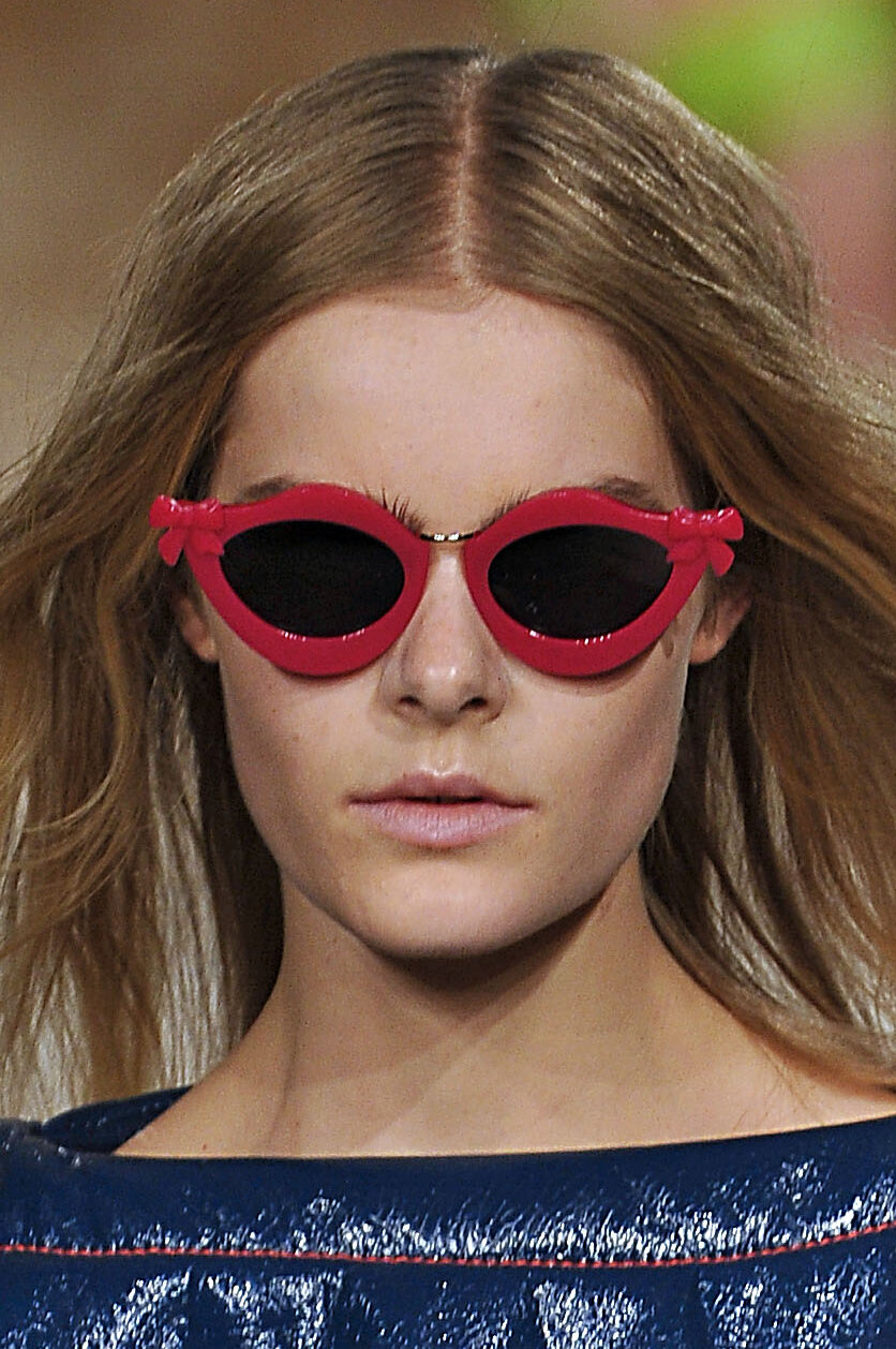 house-of-holland-pink-sunglasses.jpg
