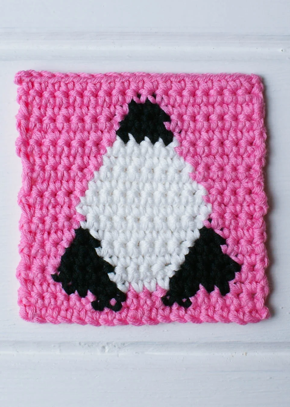 Spacerocketcrochetmotifbythealmondsnug-3.jpg