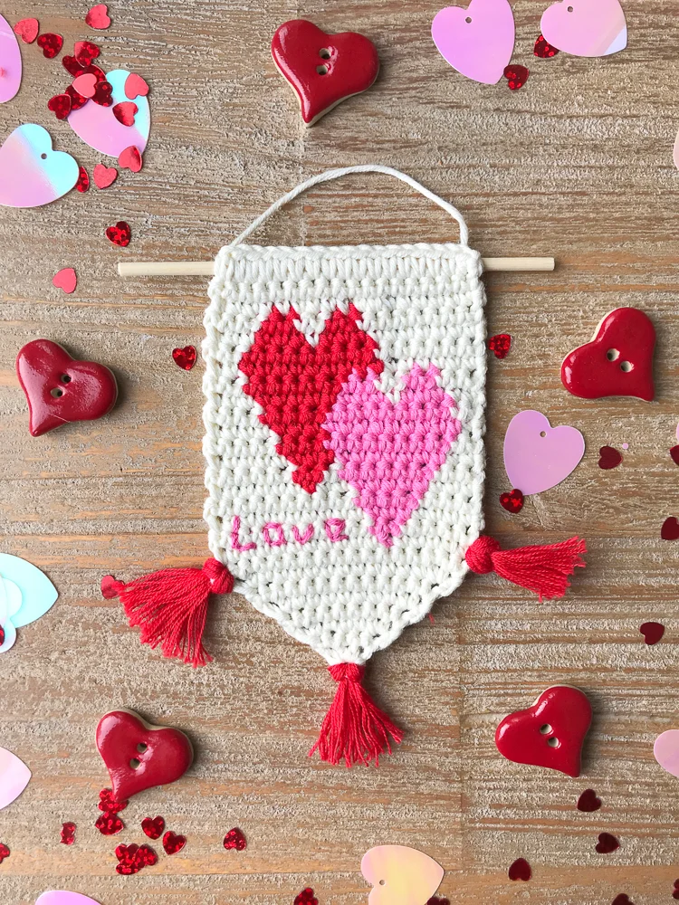 LoveHeartBannerFreeCrochetPatternByTheAlmondSnug.jpg