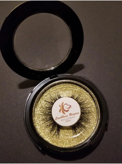 Snazzy packaging for the Simple Mink Lashes on caribbeanblazian.com