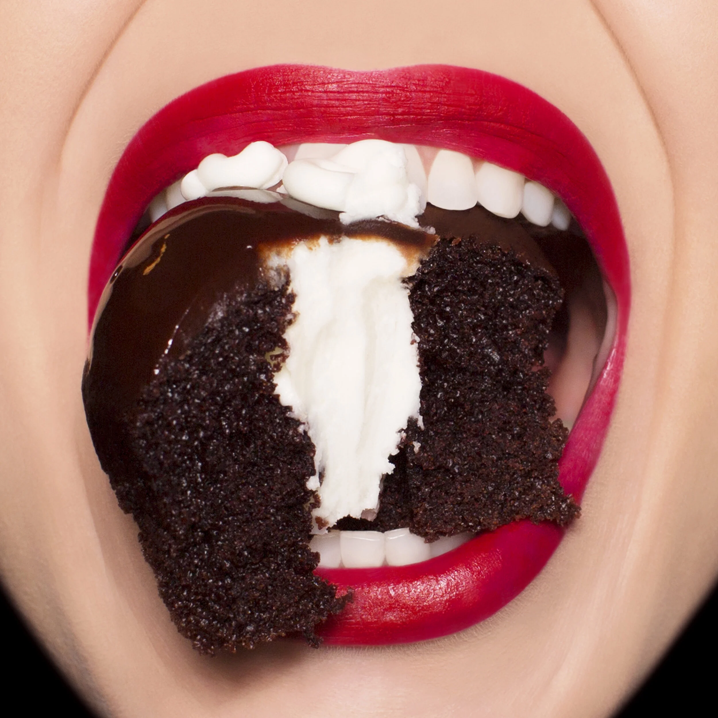TIMMxBYCHLOE_CUPCAKE_6.jpg