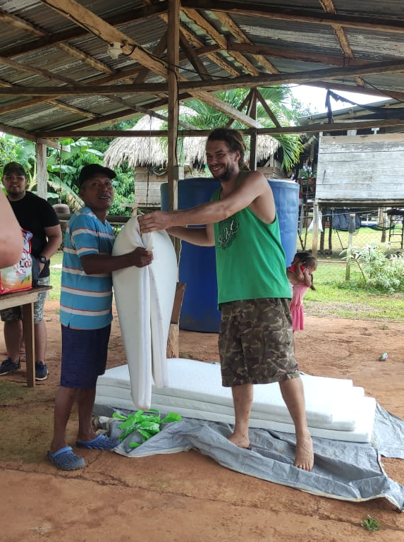 Latex-Mattresses-donations-darien-embera-wounaan-geoparadise.png