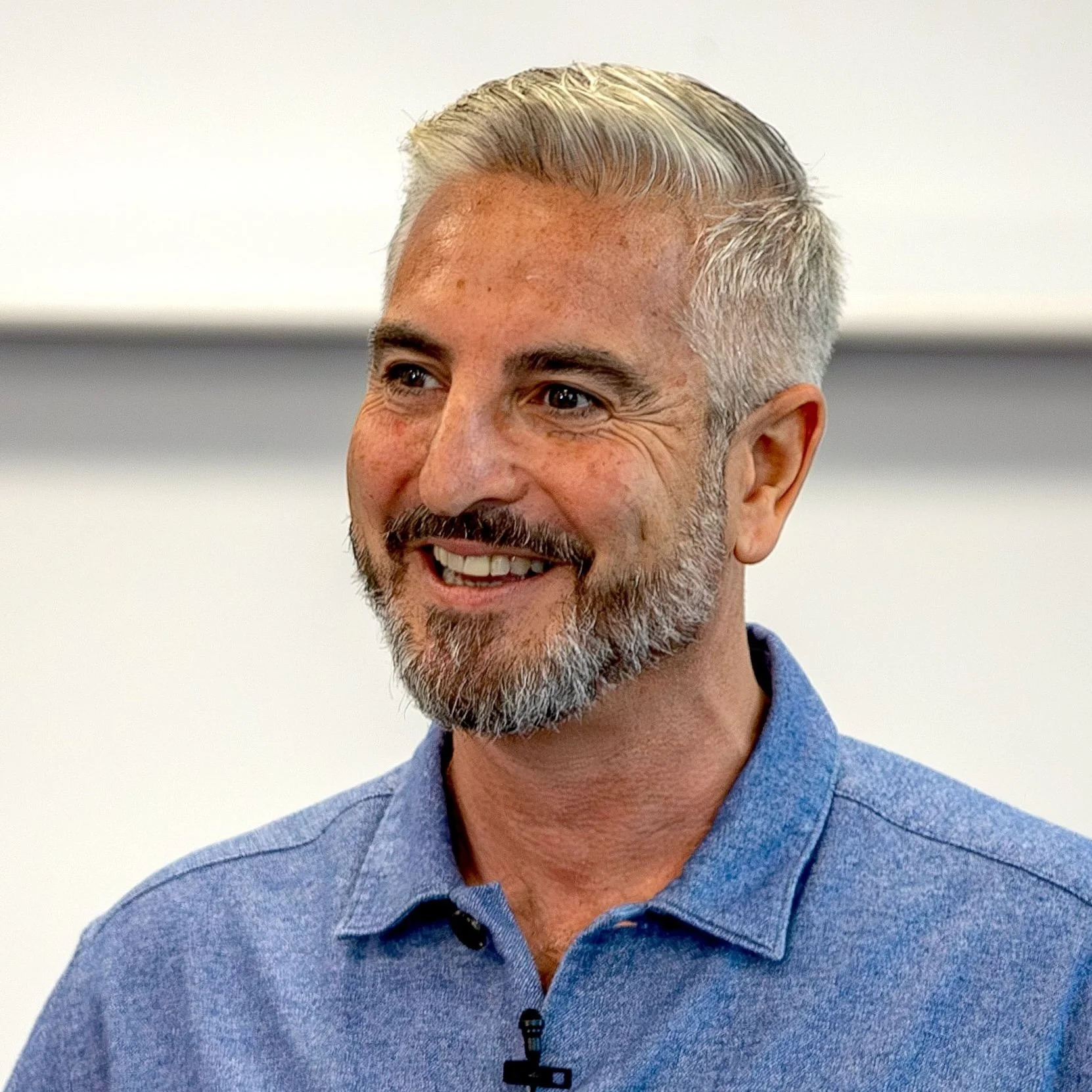 Profile Pic 2024 cropped.jpeg