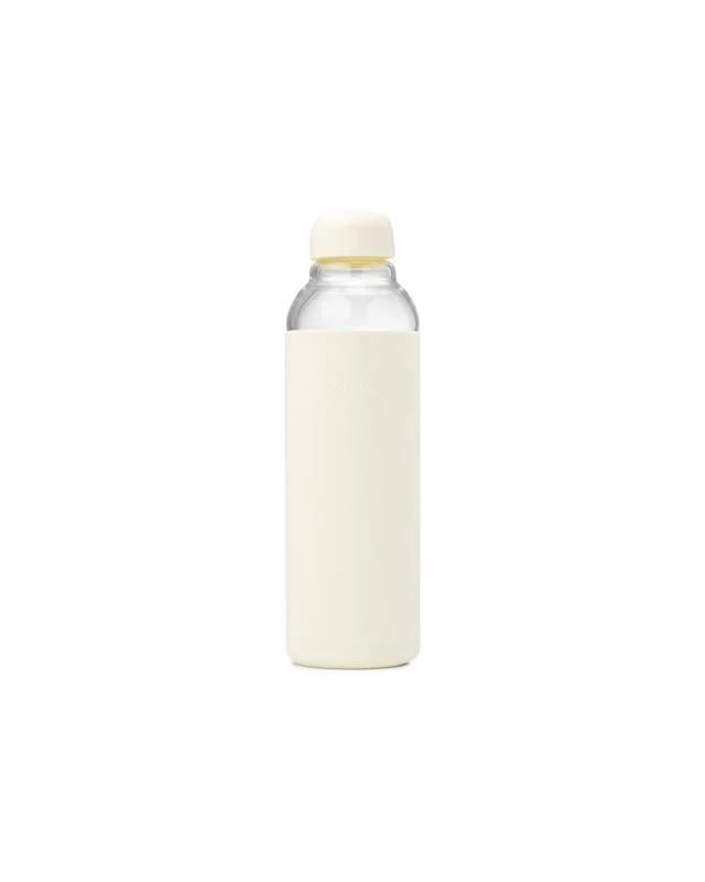 WP_VM_Porter_Water_Bottle_Cream_01_4x5_Web_640x800_crop_center.jpg