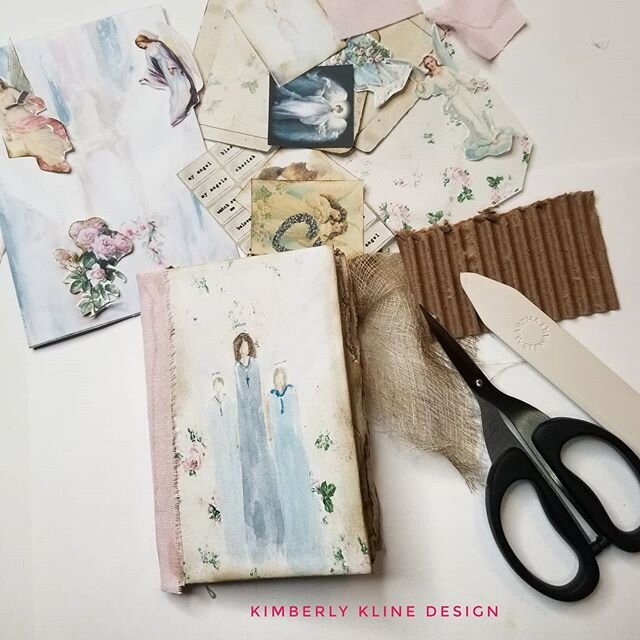 Sneak peak! I'm working on a little something new (Angel mini journal kit) that will be up for early next week. I hope you all stay safe and have a beautiful Friday! Xoxo 🙏🎀🕊🌸💝💌
-
-
#scrapbook #scrapbookingideas #scrapbooking #scrapbookinglayou