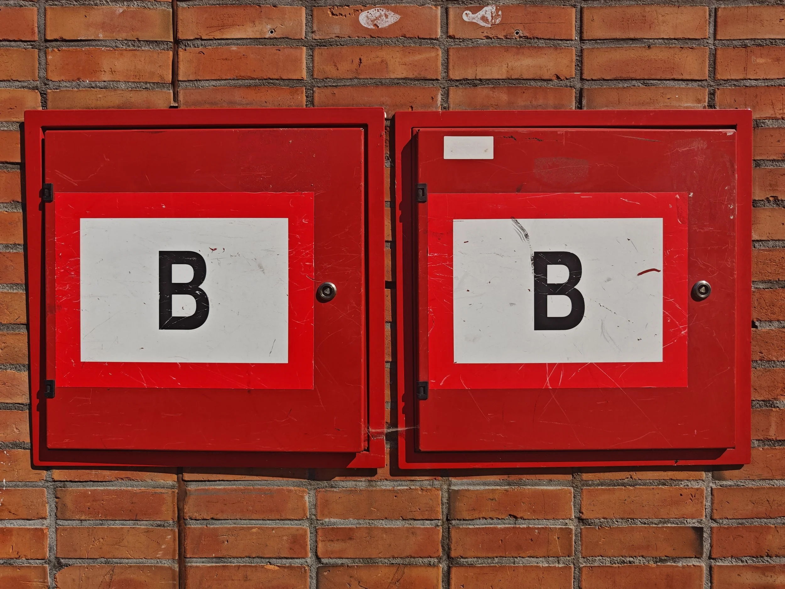 B (Waterlooplein)