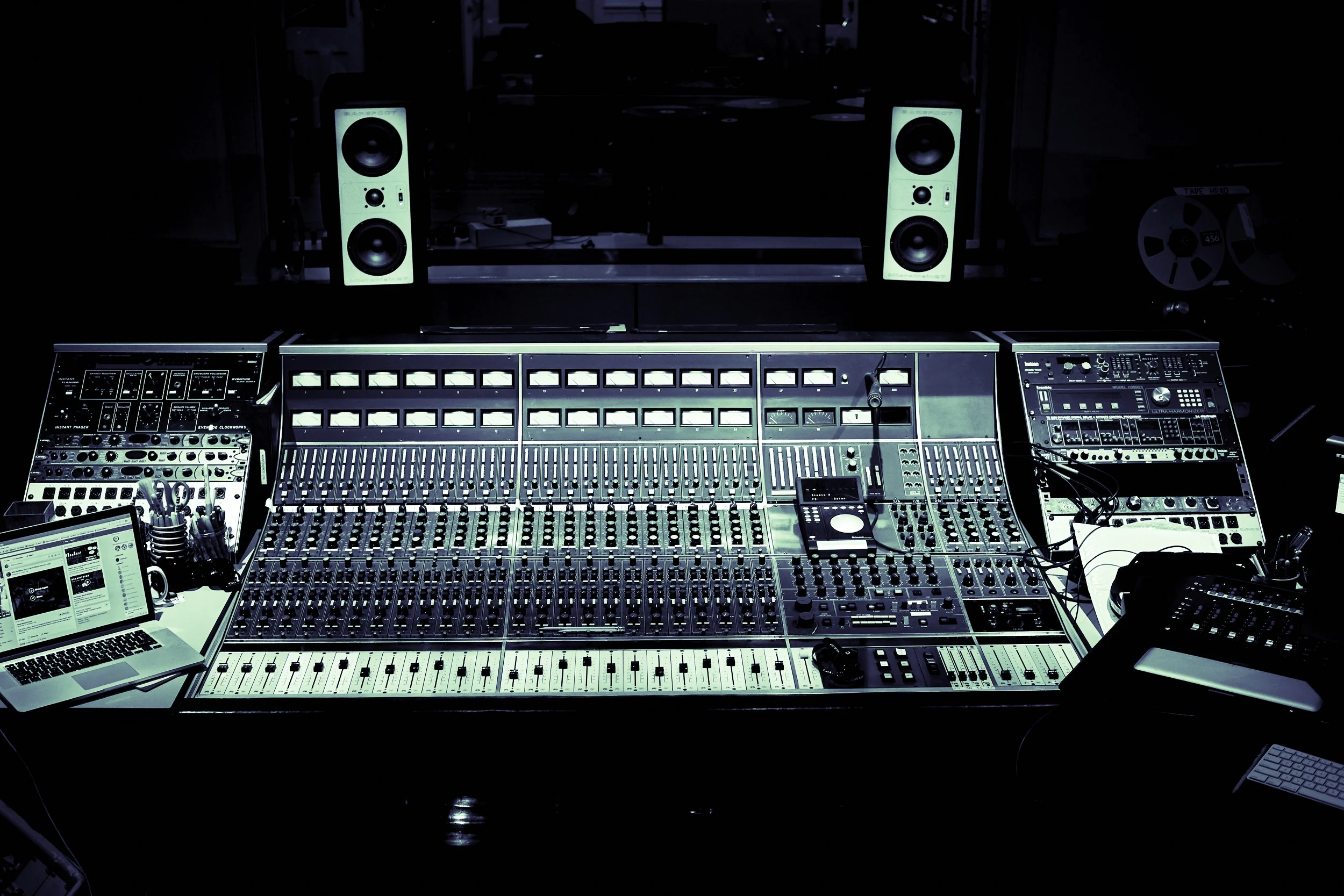 Vintage Neve 8068 MK II Console