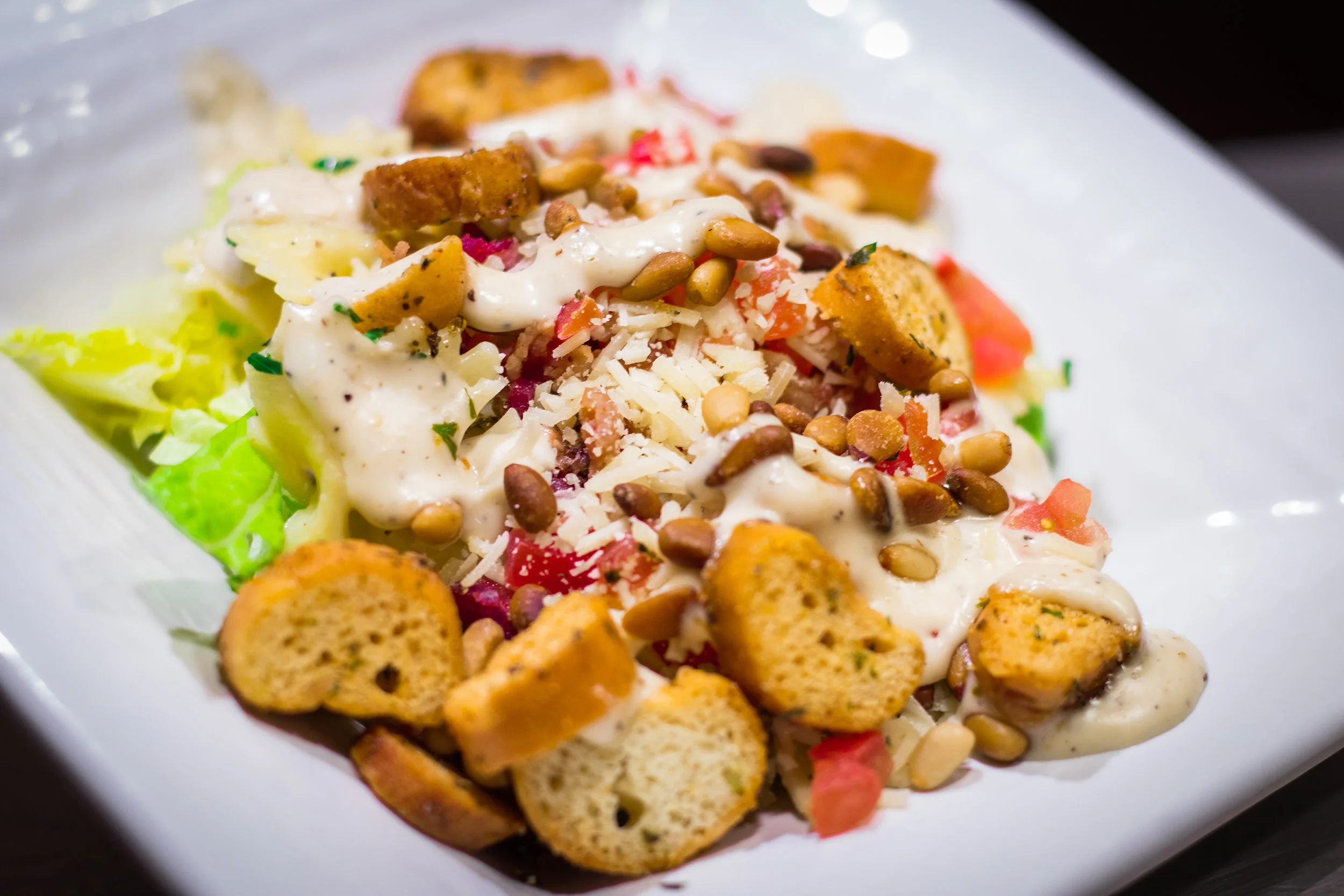 Caesar Salad with Pine Nuts (1 of 1).jpg
