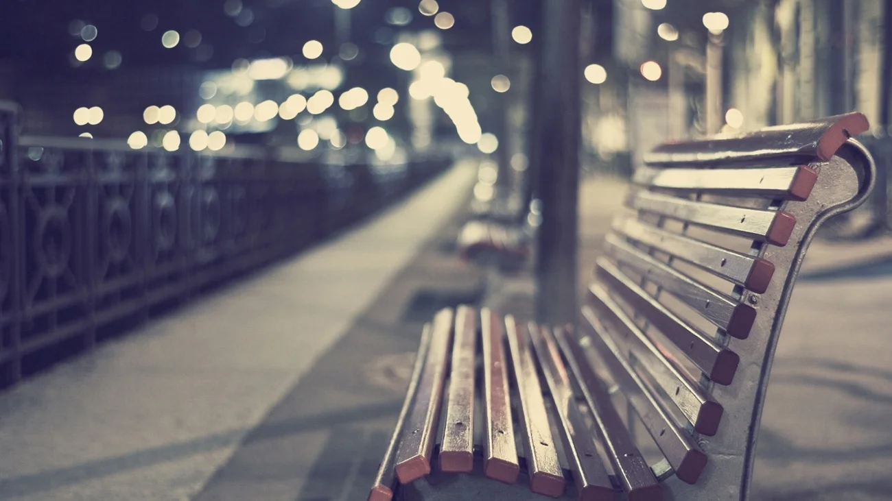 benches3_1300px.jpg