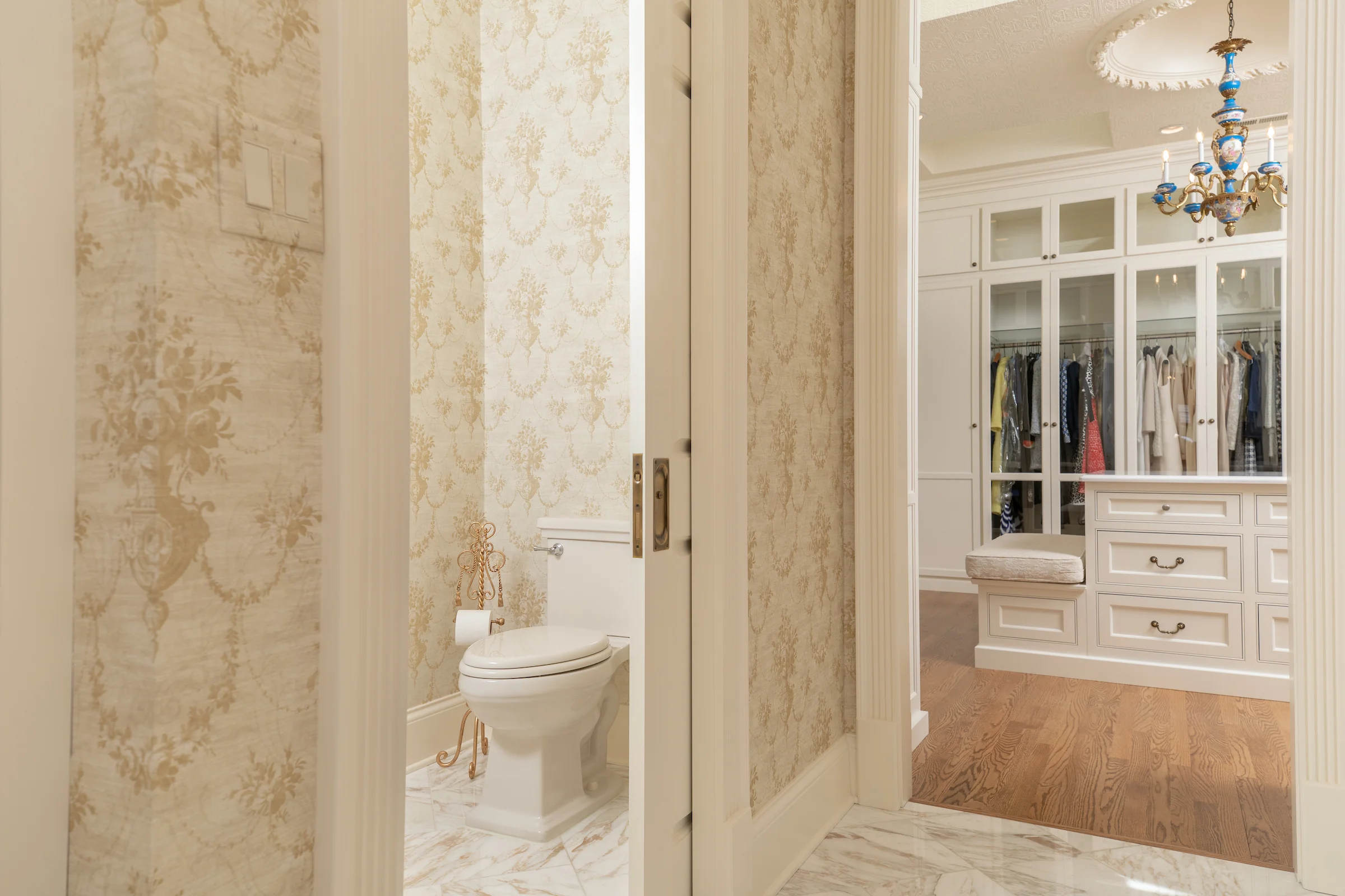 2019_0417-ParkerBathroom-034.jpg