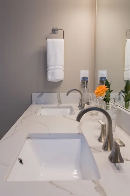 Brookwood Hills Bath_2FAfter.jpeg