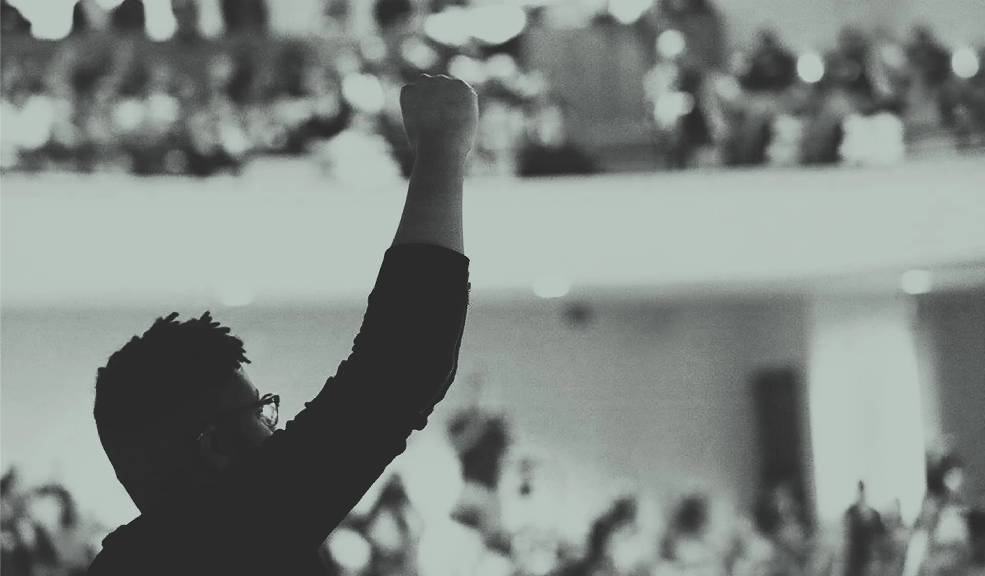 homepage_landing_01-fist.jpg