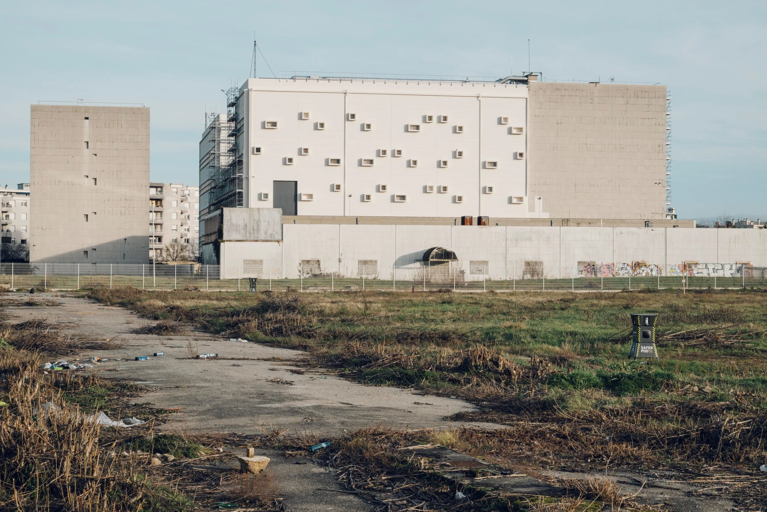 17 - Terrains Vagues-8765-45°43'20.7N 4°51'39.8E.jpg