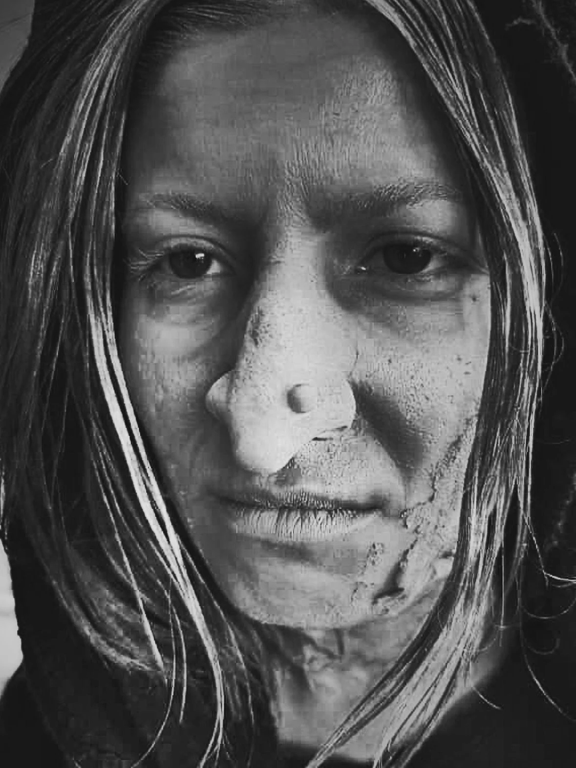 ✨ Old Age Make-up ✨
Bei uns in der Glossarium Academy lernen unsere Schüler:innen die Kunst der Transformation! 🧓🎭
Mit professionellen Produkten von Kryolan kreieren wir realistische Old-Aging-Looks – von feinen Fältchen bis zu komp