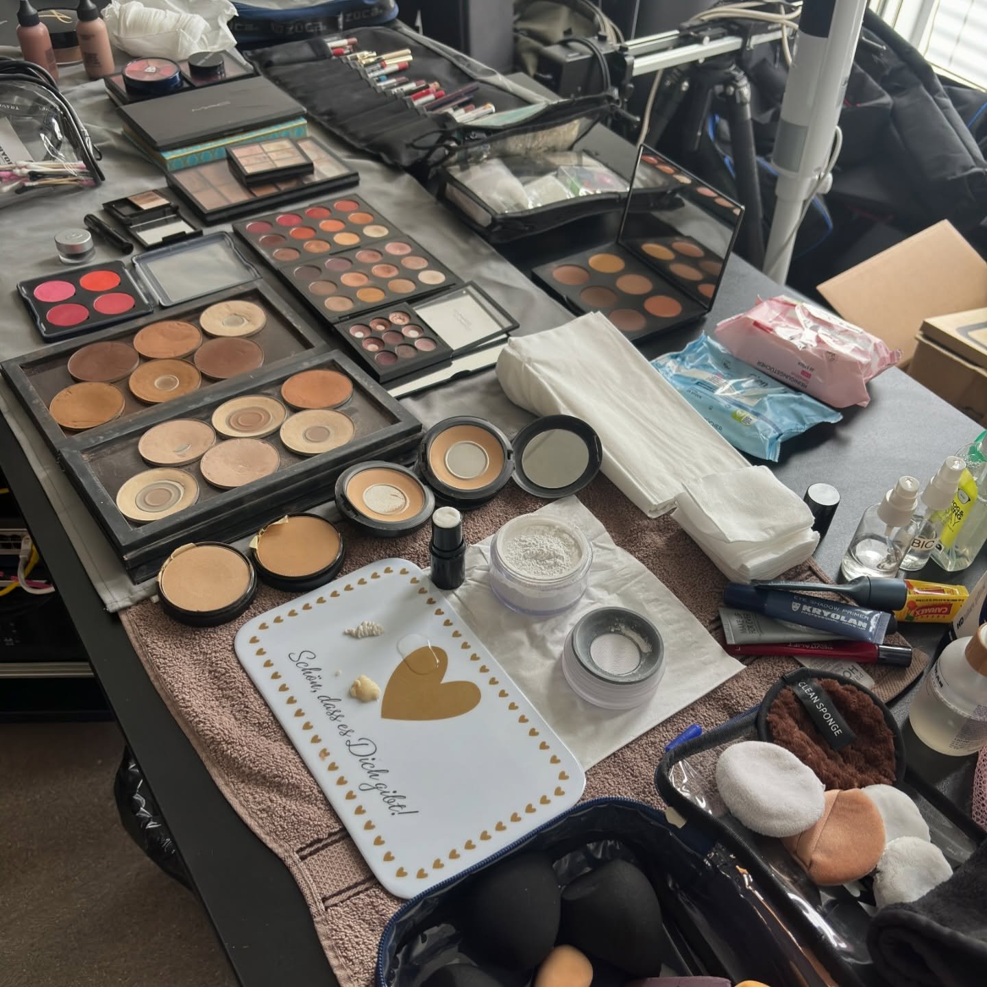 Live Cast Time @valeriahamerlain  #makeupartist #visagist #basel