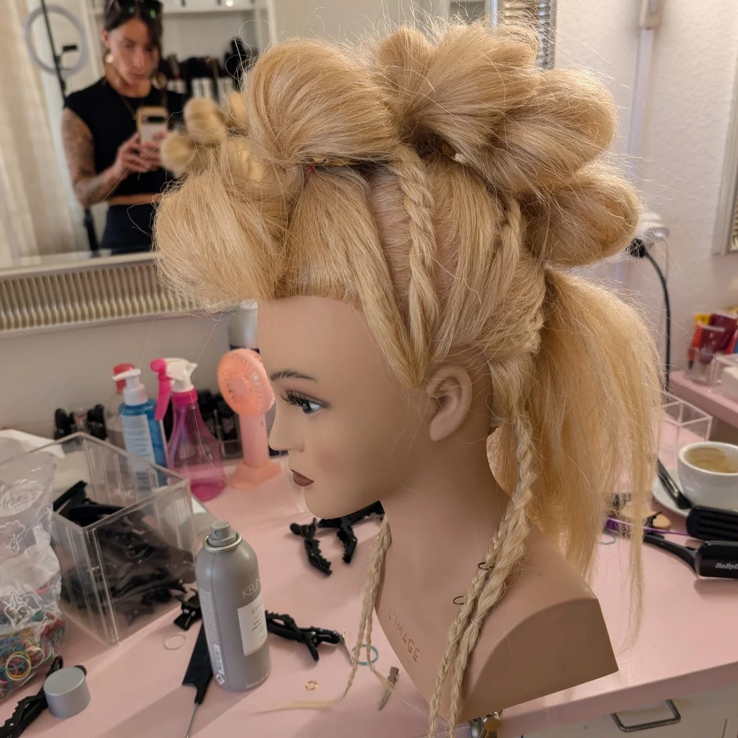 About yesterday&hellip; #makeup #hair #probe #unterricht #teamwork
