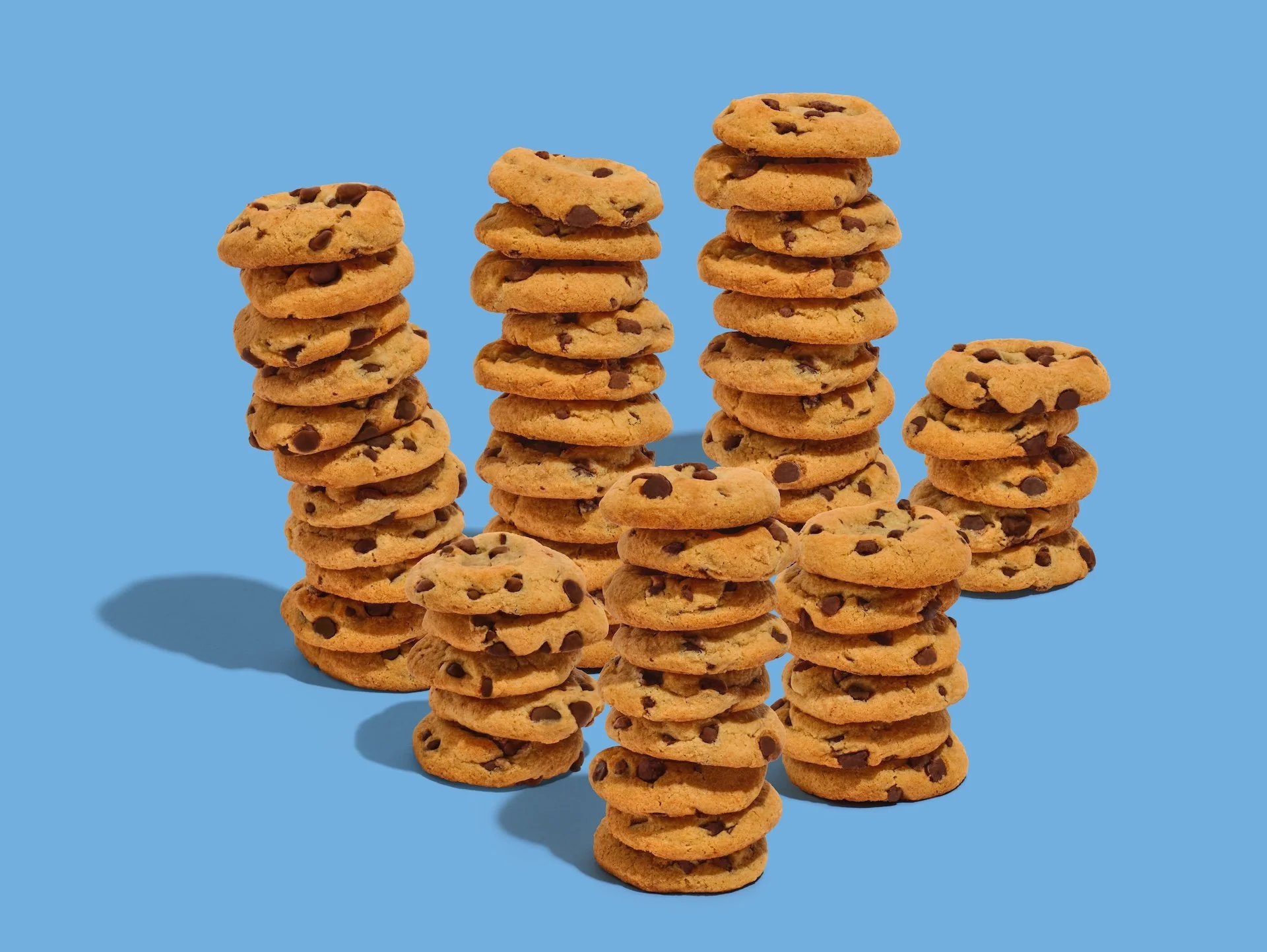 BBU-412_Entenmanns Asset Shoot_Batch 3_Pile_Choc Chip Cookies.jpg