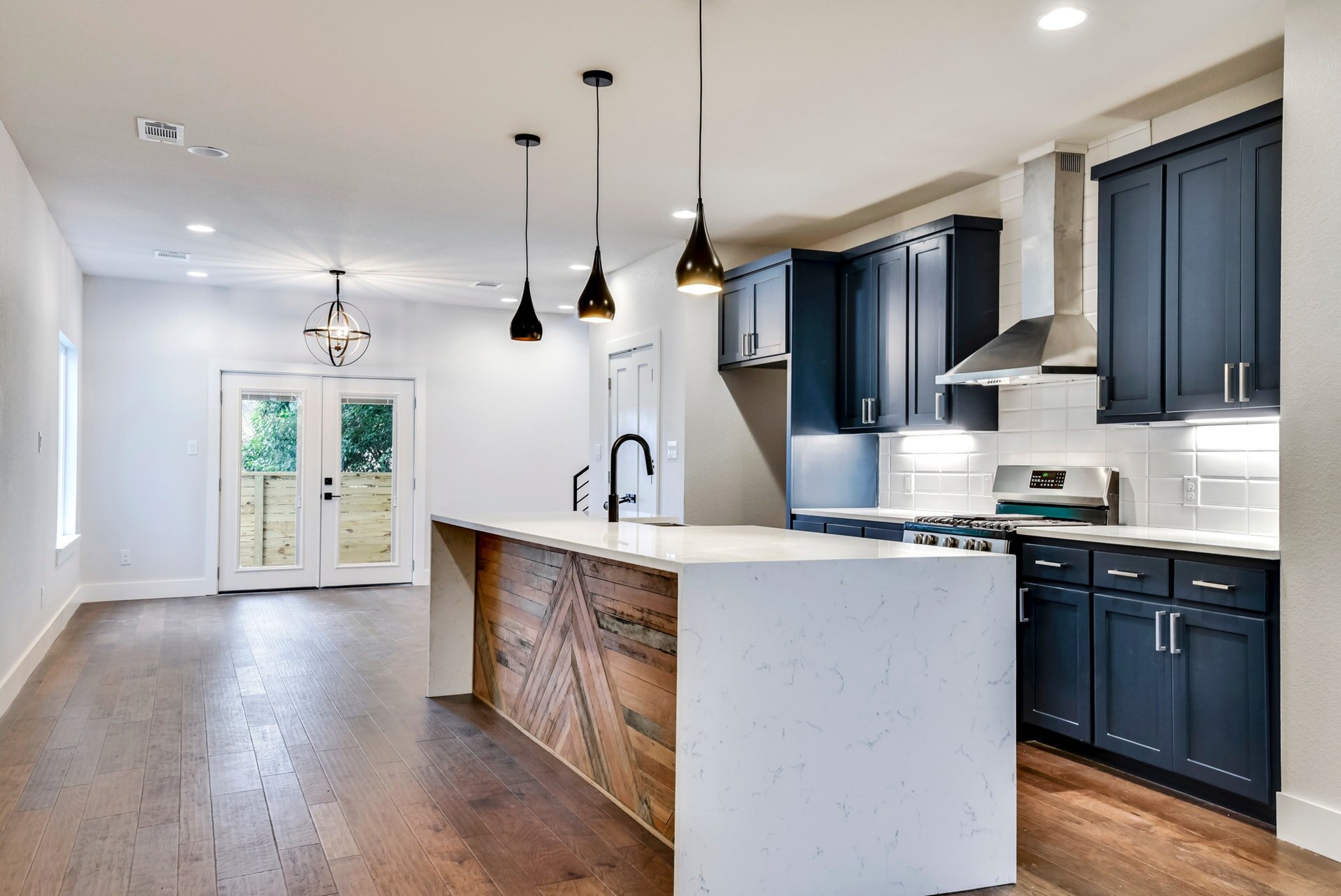 001-293136-511 E_7073979.jpg