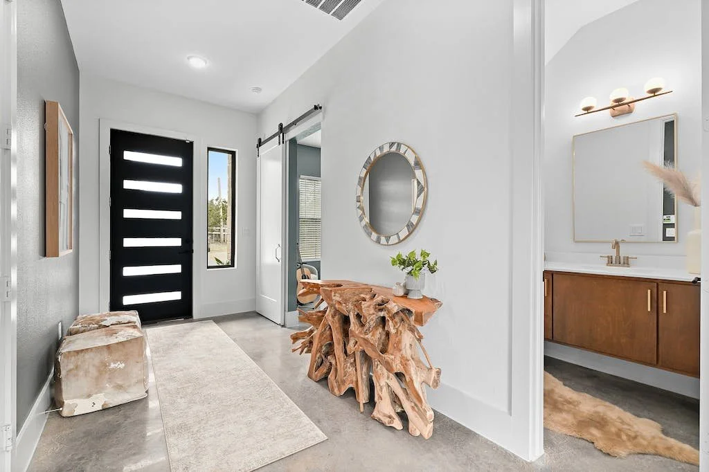 045-434678-16304 Sydney Carol Lane20230214_0047_12157334.jpg