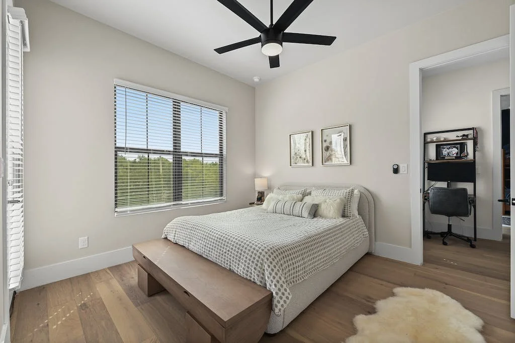 049-434678-16304 Sydney Carol Lane20230214_0051_12157338.jpg