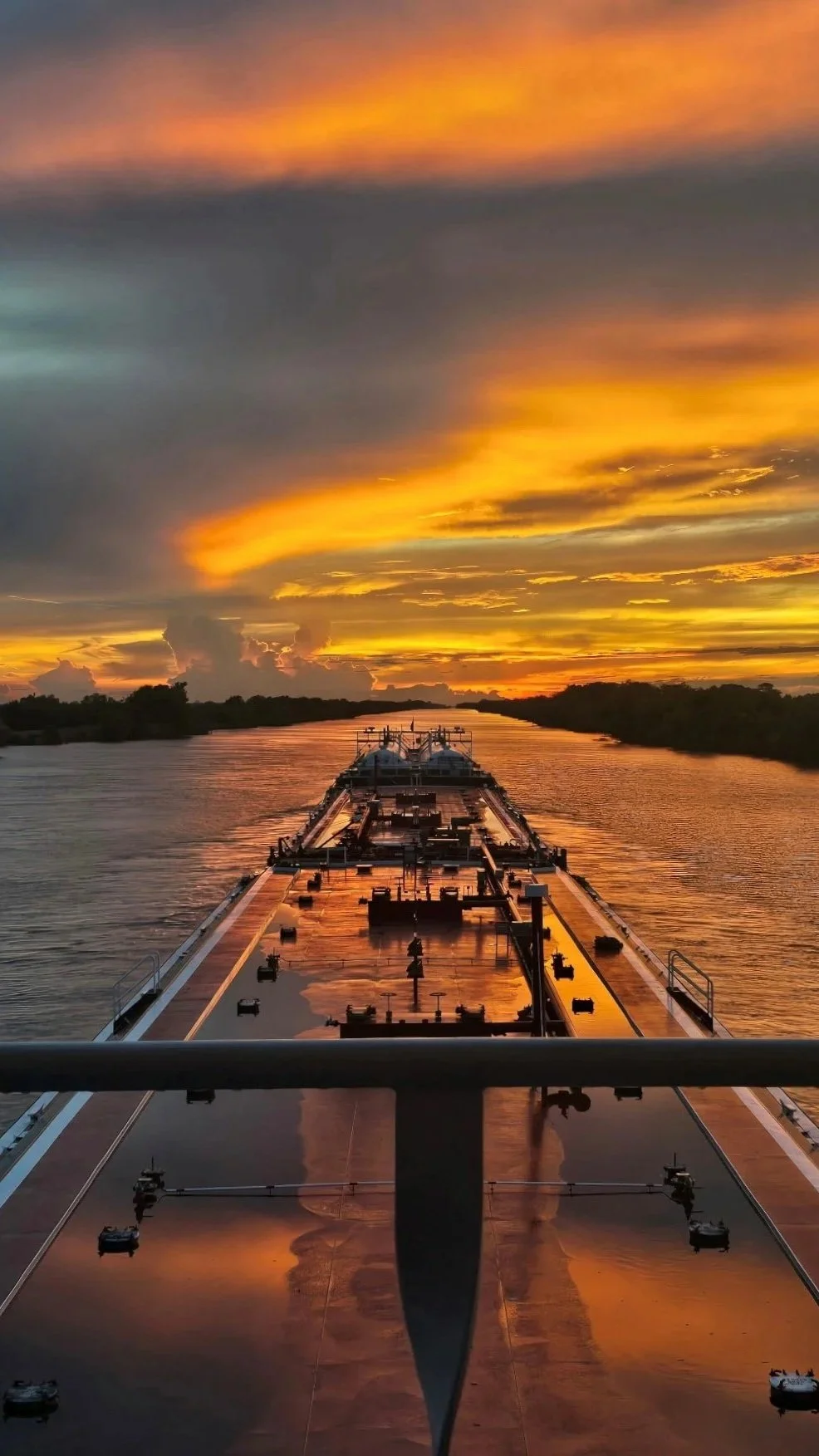 Sunset from Tommy Champagne on the M/V Parker James