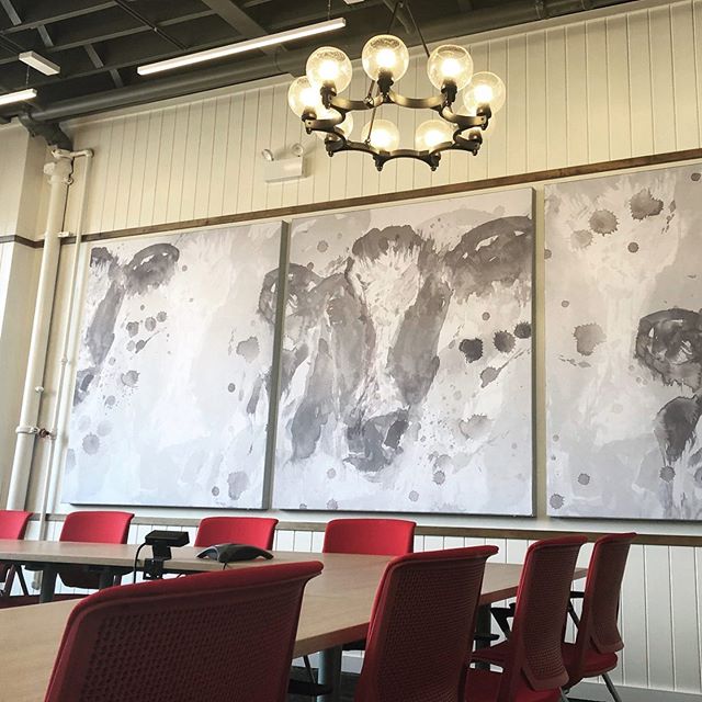 If these printed acoustical panels don&rsquo;t cause you to go vegetarian, we&rsquo;re not sure what will.
.
[Image: Meeting Room at Edlong Corp. @edlongflavors in Elk Grove Village, IL #designedbyWPS in collaboration with @thegraphicsco]
.
#workplac