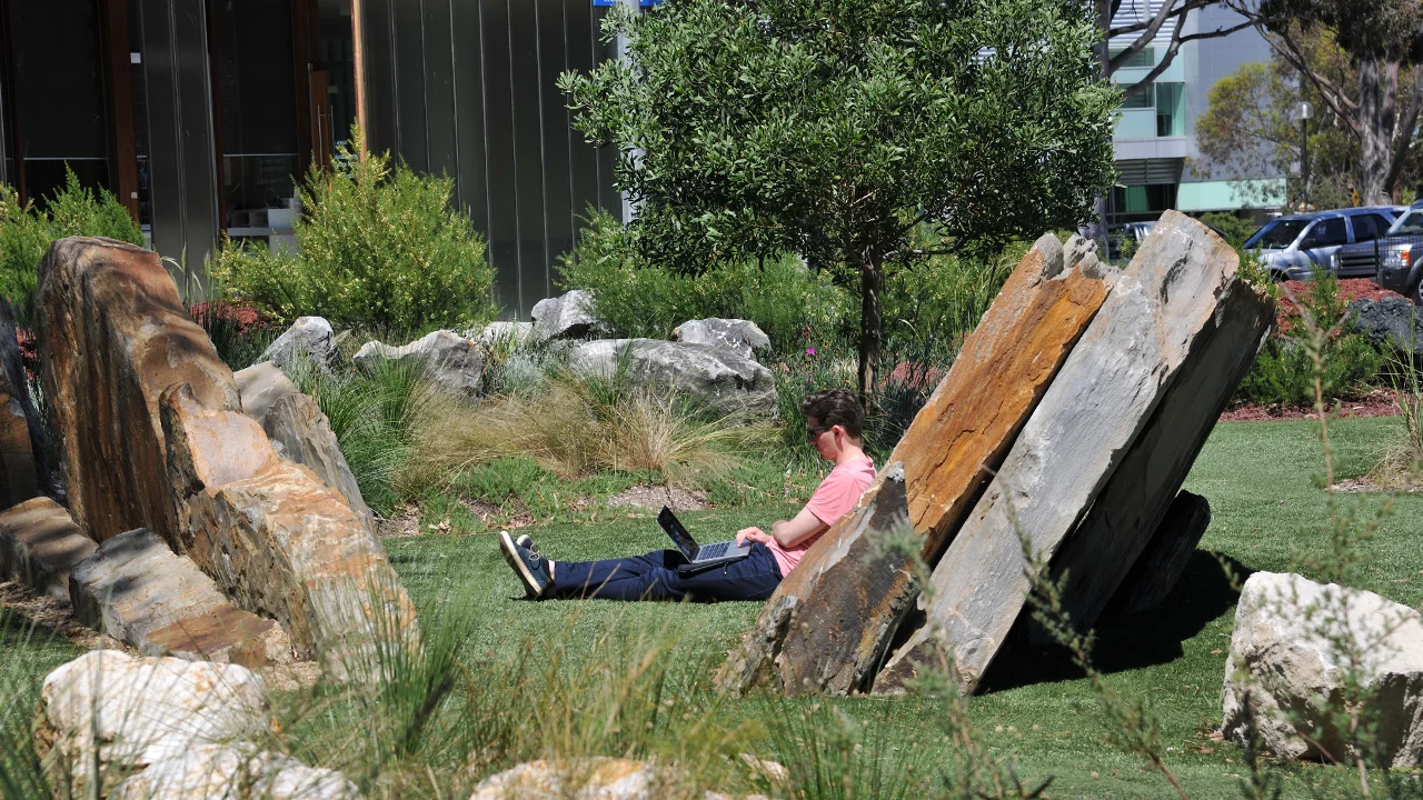 09-Earth Sciences Garden-Michael Wright MASTER.jpg
