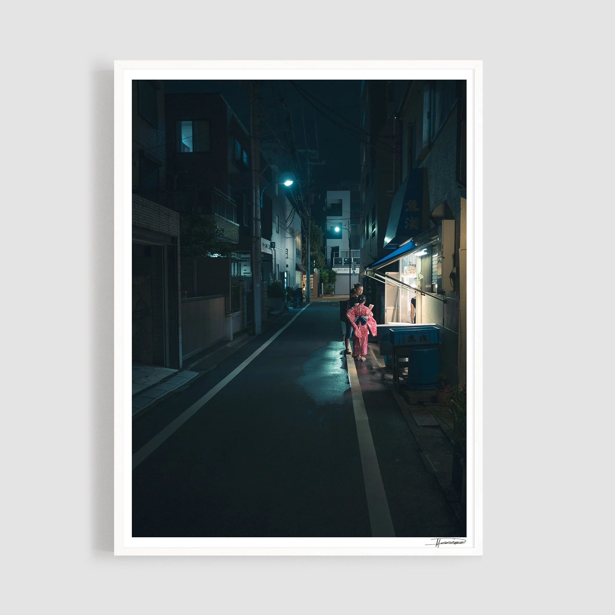 cadre blanc - nocturnal tokyo 10.jpg