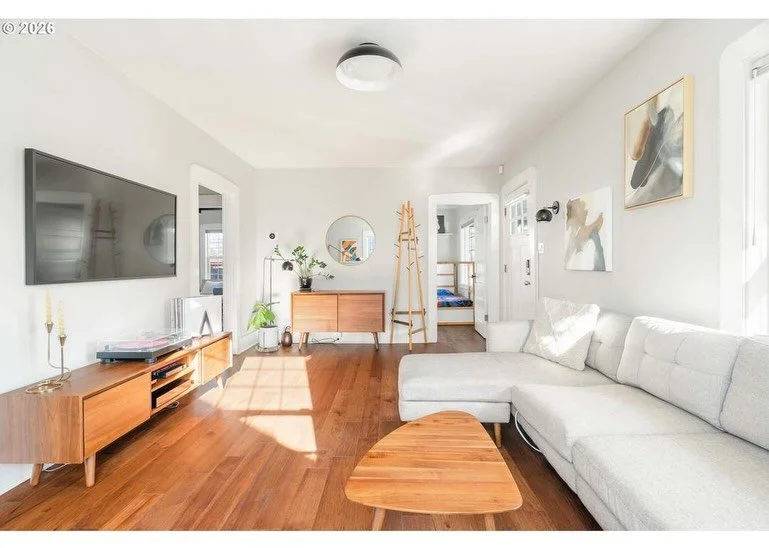 Ok what am I missing!? A beautifully remodeled 4 bedroom 2 bath home- close to Mt. Tabor -with wood floors, beautiful tile, a covered patio. a finished basement, nice fenced yard, and garage for under $540k!?
I want to help someone buy this unicorn, 