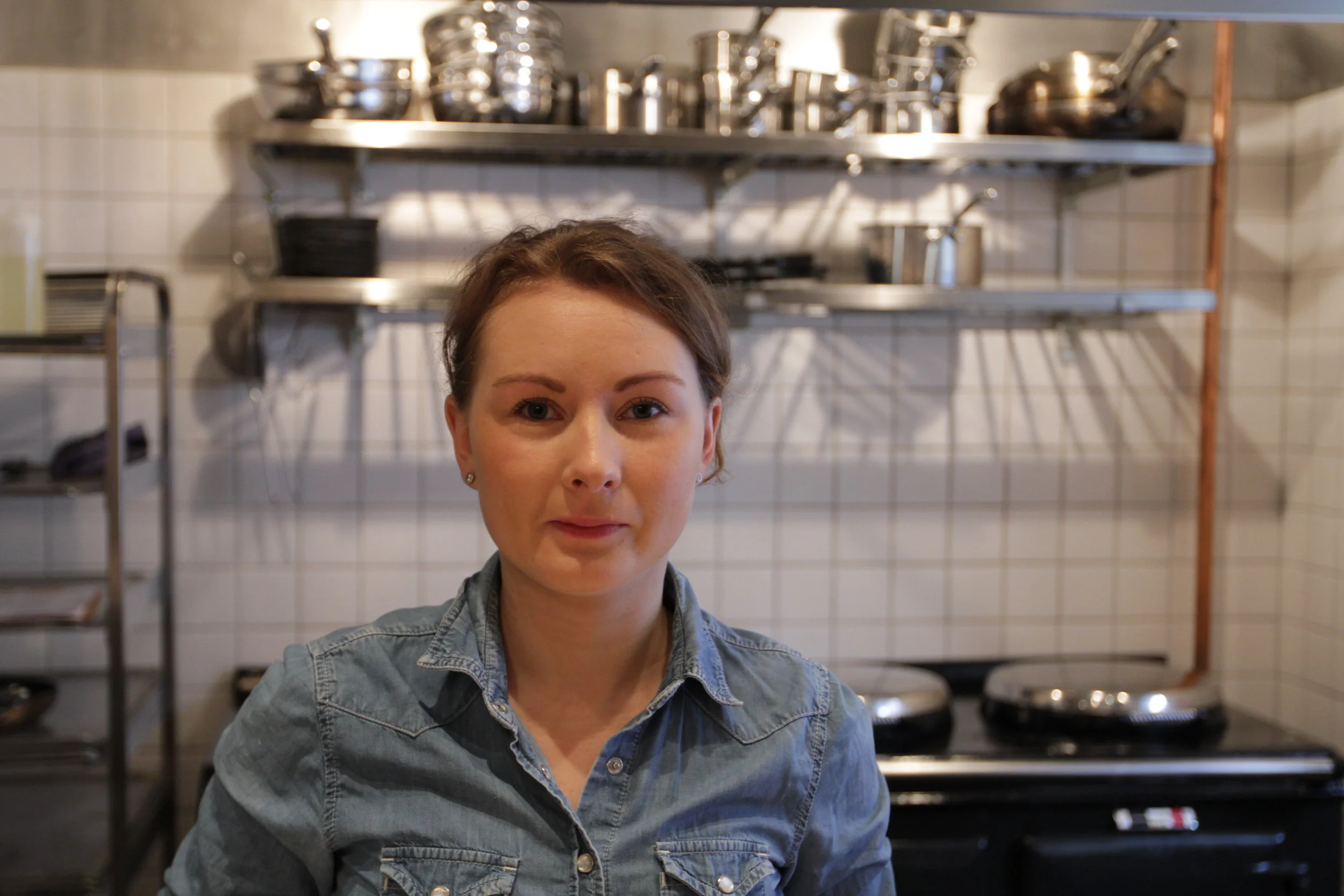 Dunder-Danni gör Kombucha