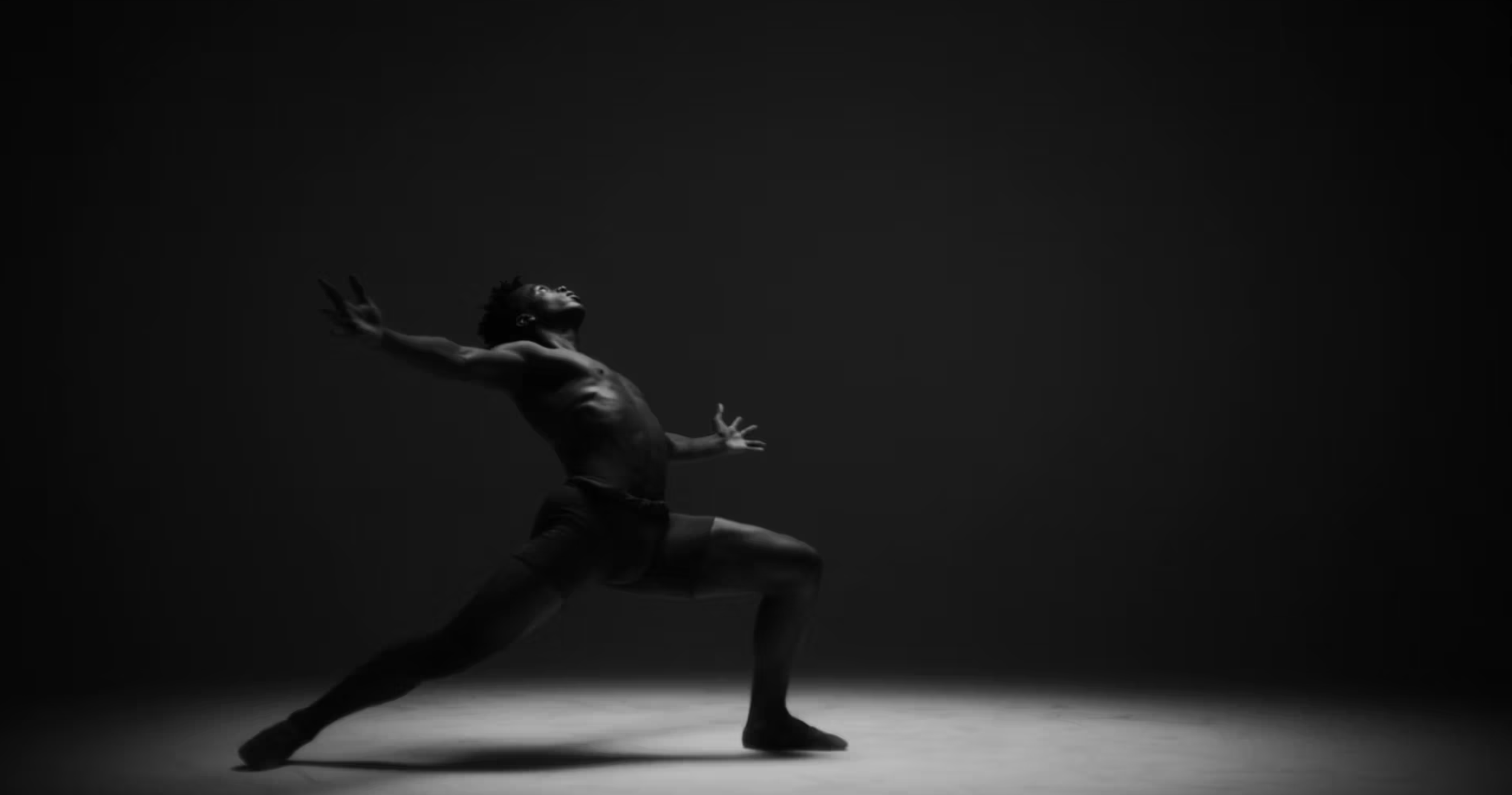 MTHUTHUZELI THE DANCER