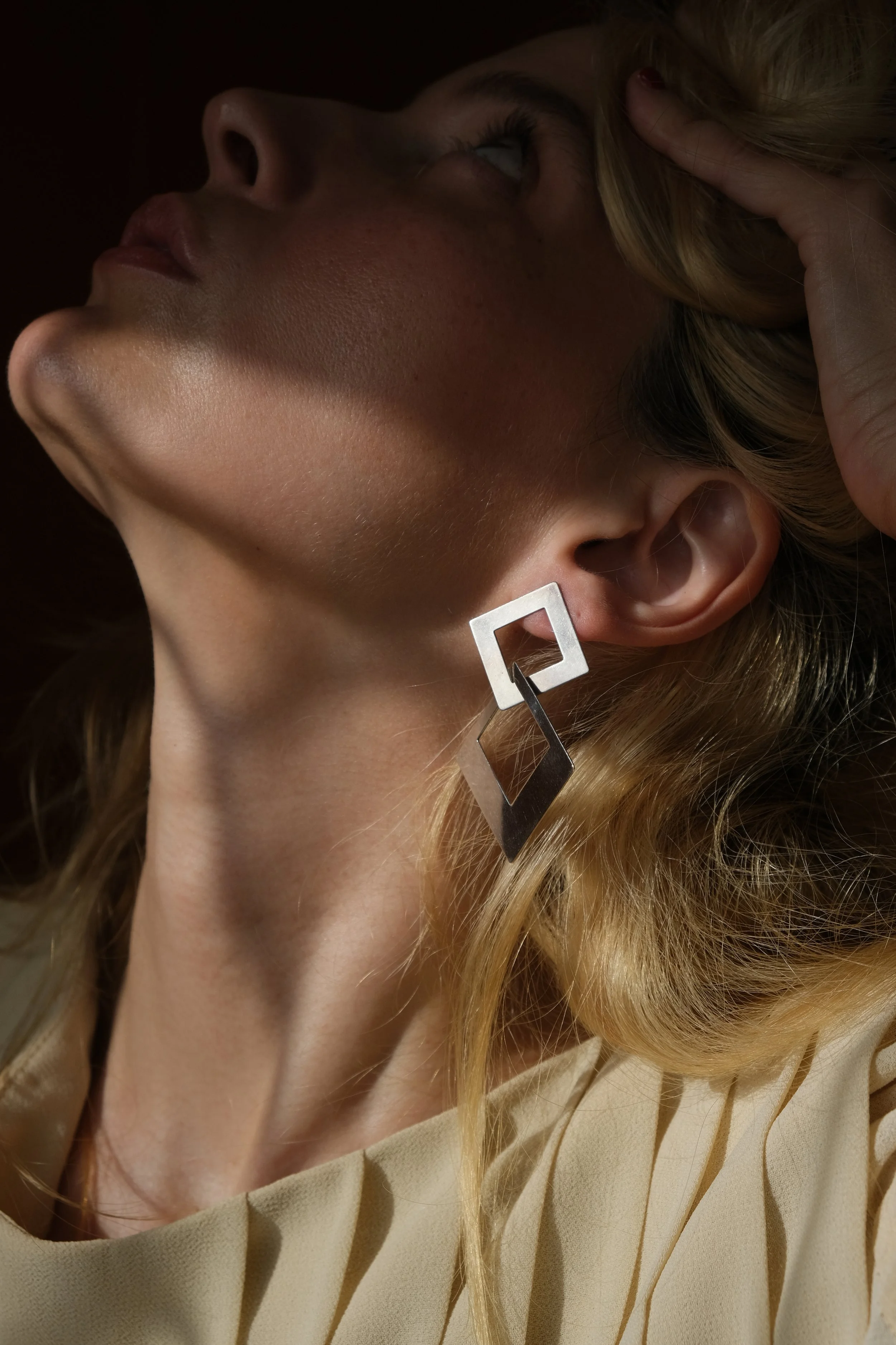 VINTAGE STERLING SILVER MOBILE EARRINGS