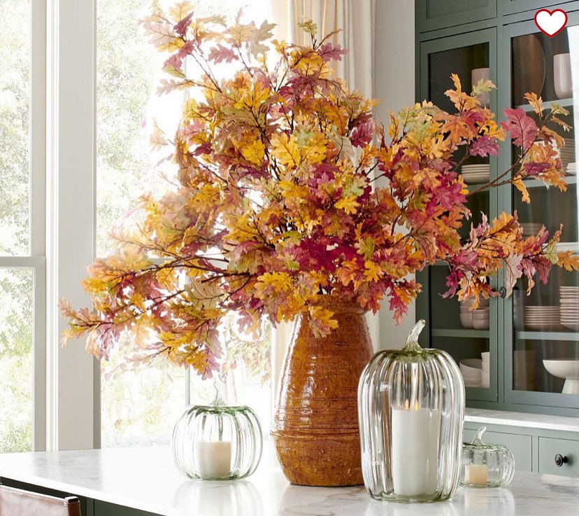 6 Easy Ways to Cozy Up Your Space for Fall, All Approved by Designers