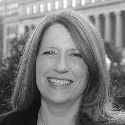 Kerry Donahue Kerry Donahue is an experienced radio producer and the director of the radio program at Columbia University Graduate School of Journalism. Her work has been heard on PRI, PRX, NPR, WNYC, WBGO, and Marketplace. A former executive producer at WNYC, Kerry was also an early podcast pioneer in her role as a producer of original content at Audible.com.