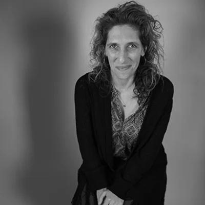 Mia Lobel Mia Lobel is a the Executive Producer of Malcolm Gladwell's Revisionist History , the serialized narrative Empire on Blood , and the upcoming Broken Record. She's also an adjunct professor at the Newmark Graduate School of Journalism at CUNY.
