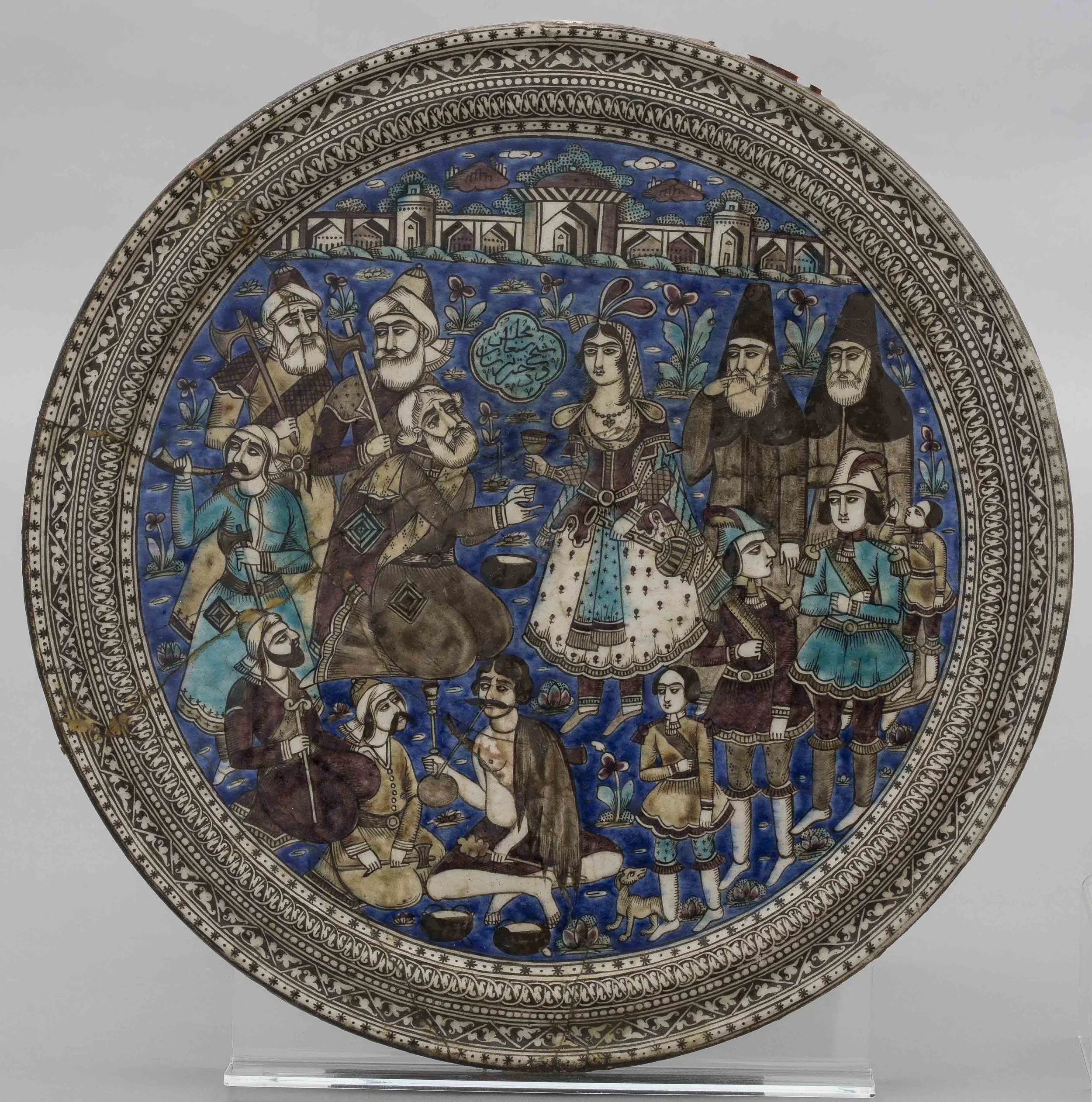 Underglaze-Painted Table Top Iran, c. 19th century, Qajar Period Credit: Islamic Arts Museum Malaysia