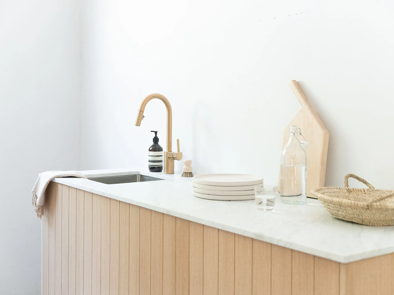 Linea - Walnut & Oak 20201.jpg