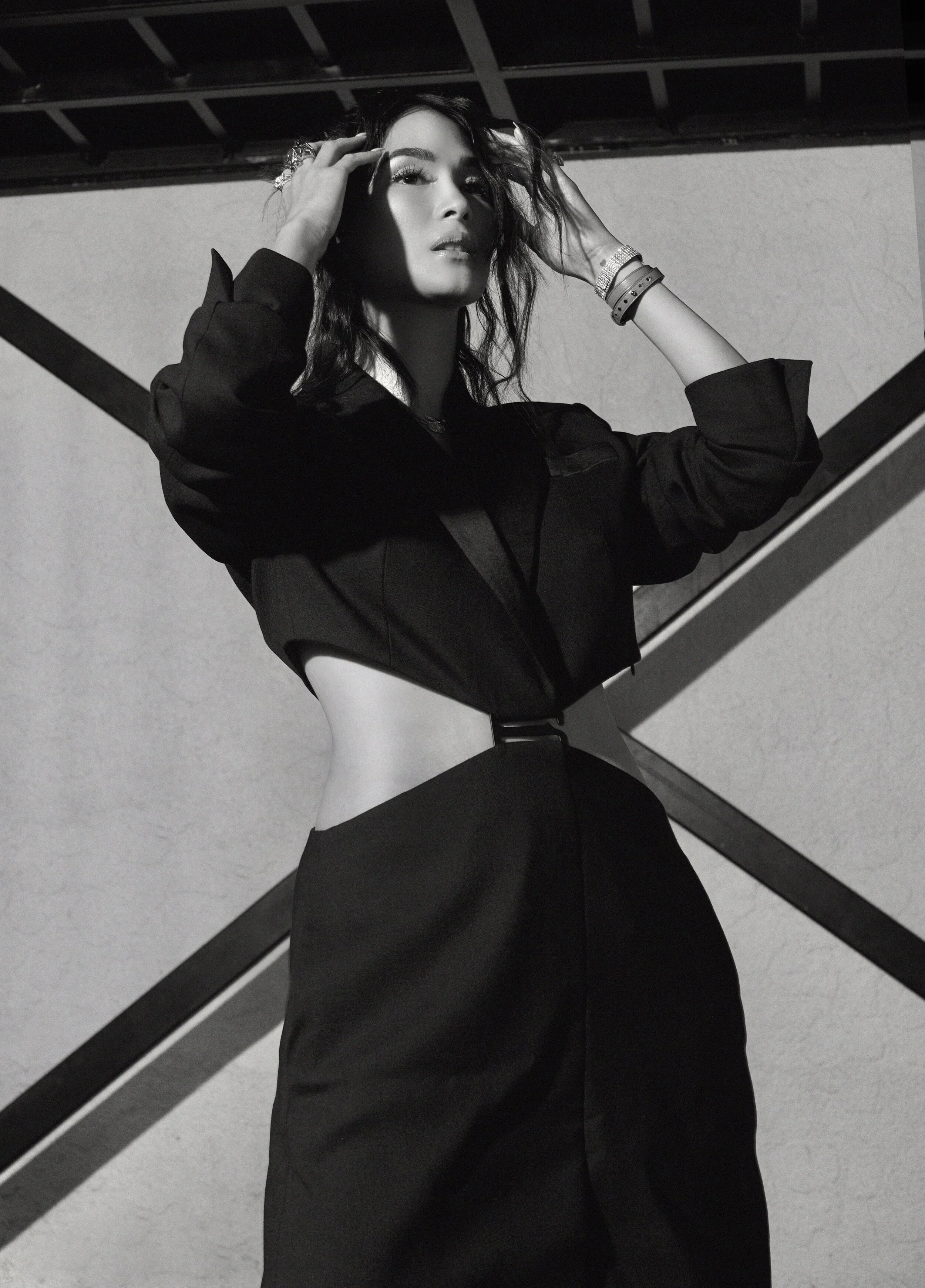 Black &amp; White Drama