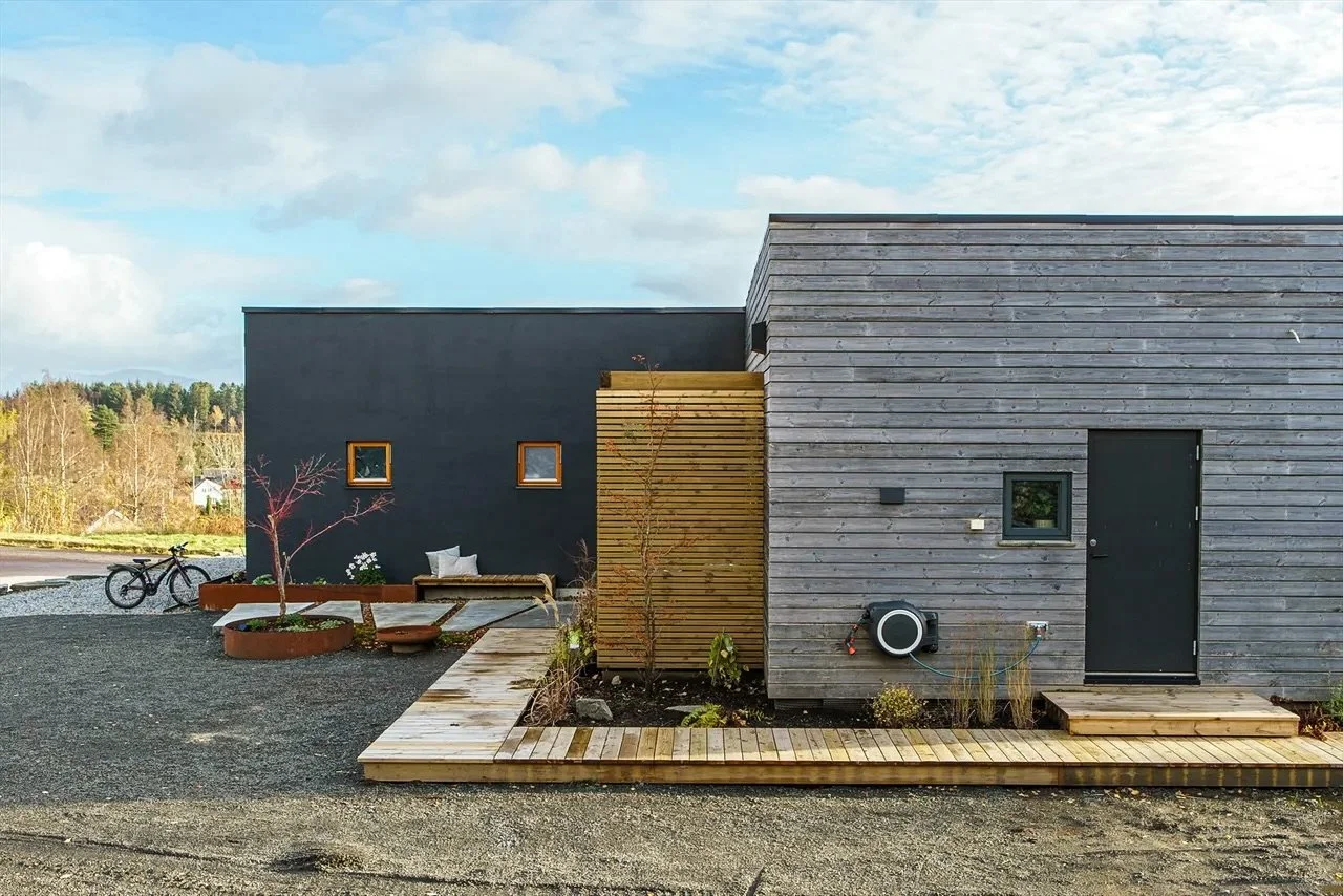 Enebolig_VinkelArkitekter__Nedstrand_Moderne_Nybygg_Arkitektur_Arkitekttegnet_-2.jpg