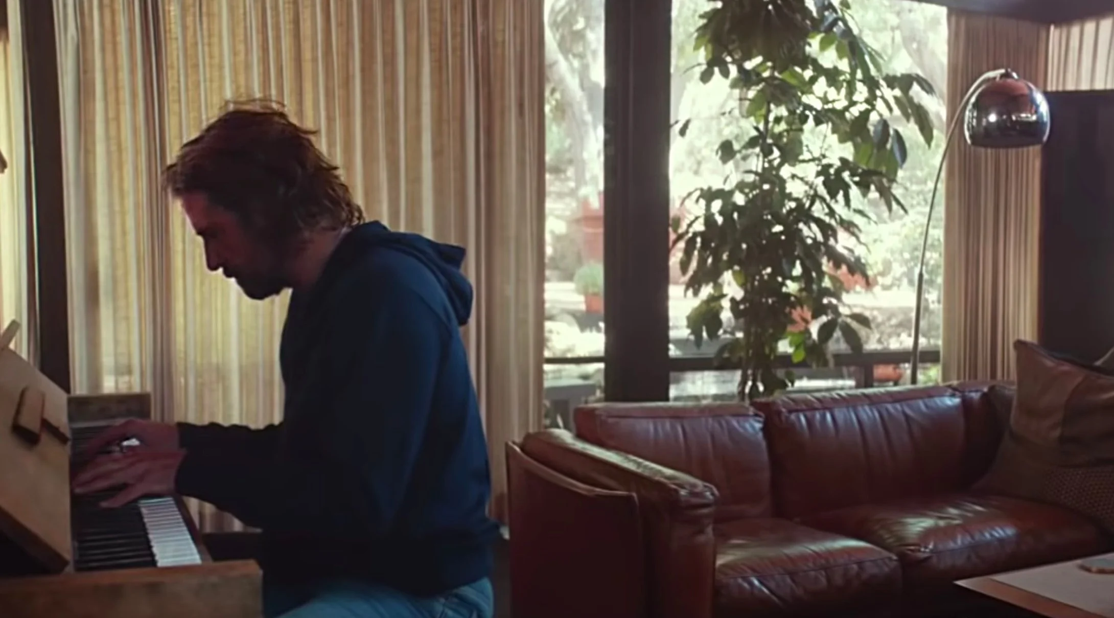 A STAR IS BORN / WARNER BROS