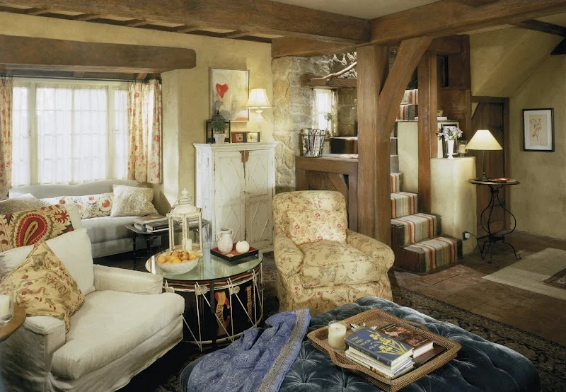 CADABBRA.COM_The_ Holiday_Interior_Design_1.jpg