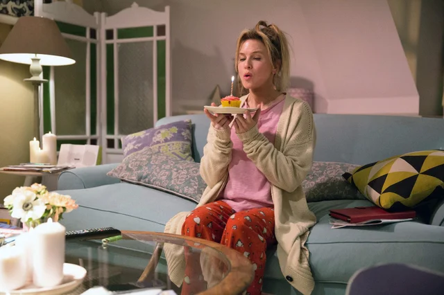 CADABBRA.COM_Bridget_Jones_Diary_Interior_Design_1.jpg
