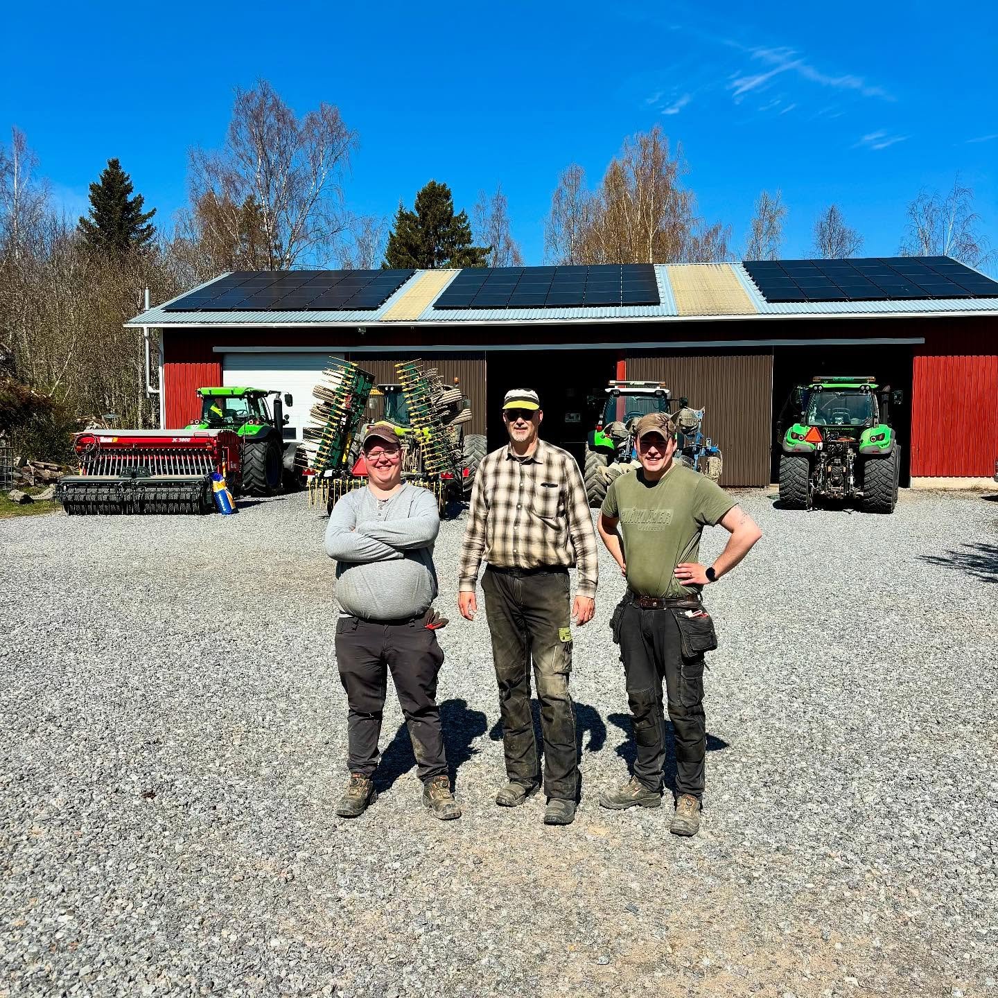 Ett f&ouml;rl&auml;ngt veckoslut me pojkan p&aring; bild. Eller #karariarbeit helt enkelt. 
@traskthomas och Kjell forts&auml;tter men tyv&auml;rr tar min resa slut nu d&aring; kv&auml;llens kommunfullm&auml;ktige och en ny vecka i @eduskunta_riksdag